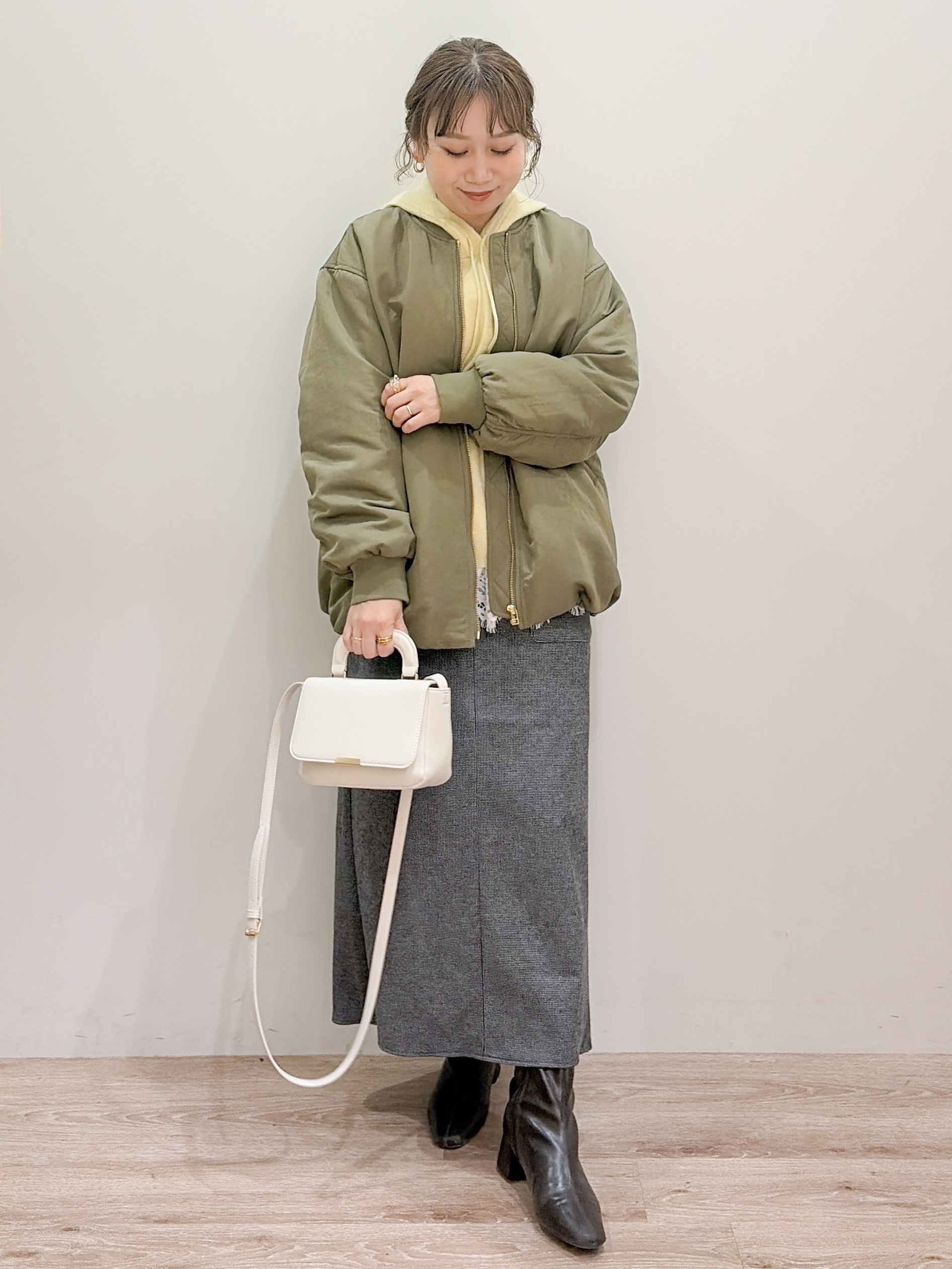 risayanさんの「OPAQUE.CLIP｜【保温中綿／撥水】ミドルMA－1《洗濯機OK》」を使ったコーディネート