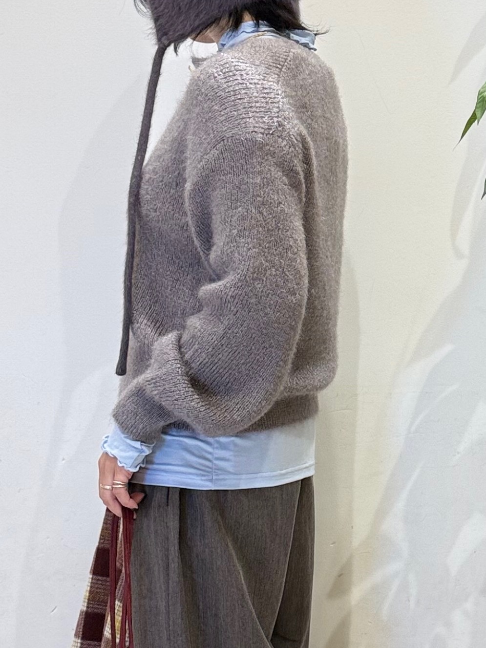 misakiさんの「SHOO･LA･RUE｜カシミアタッチ吸湿発熱ハイネックインナー」を使ったコーディネート