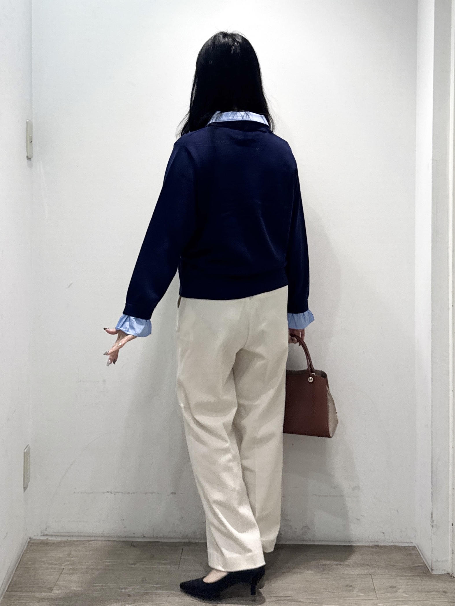 yuicciさんの「OPAQUE.CLIP｜シャツレイヤード風ポロニット【洗濯機OK】」を使ったコーディネート
