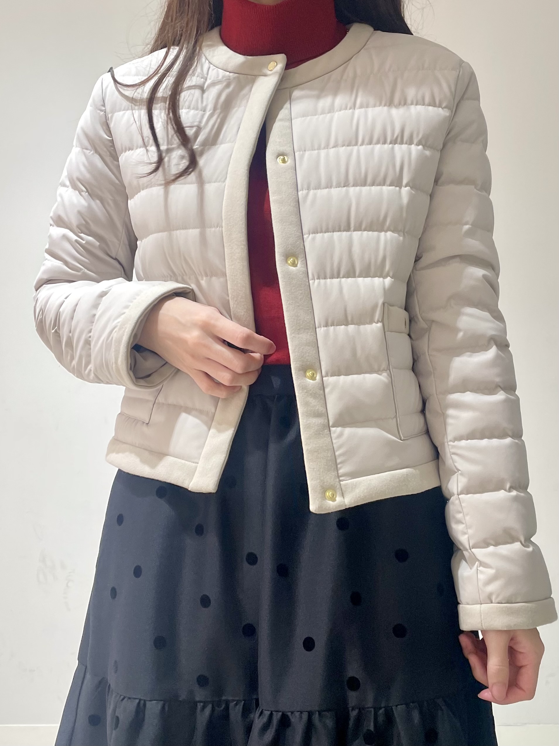 ことさんの「DRESSTERIOR｜ストレッチ ライトダウンジャケット」を使ったコーディネート