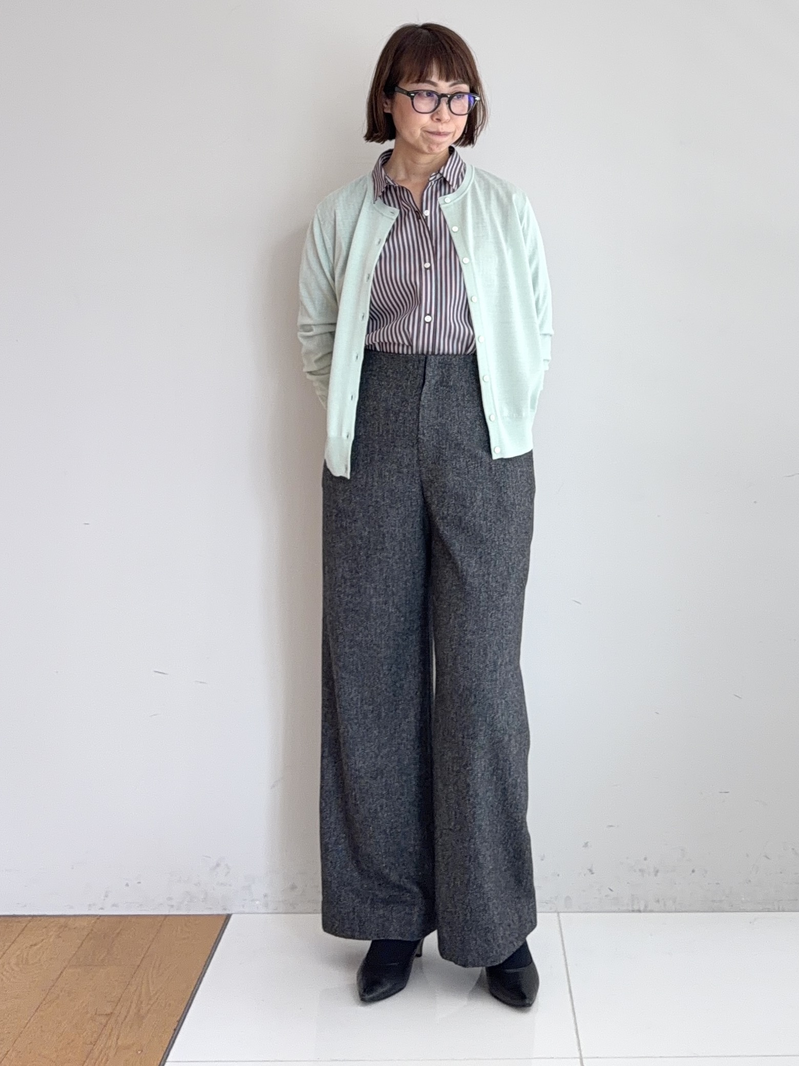 murayamaさんの「INDIVI｜【2WAY／ストライプ柄】ベーシックシャツ」を使ったコーディネート