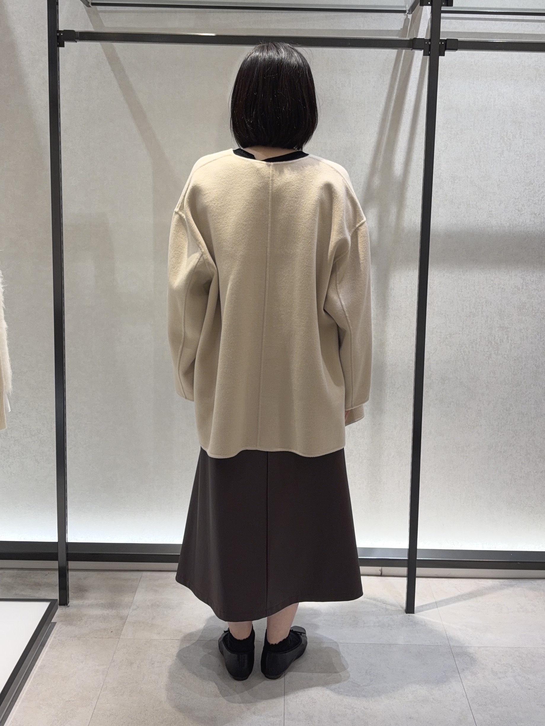わたなべさんの「UNTITLED｜【マフラー付き/ゆったり】リバーコート」を使ったコーディネート