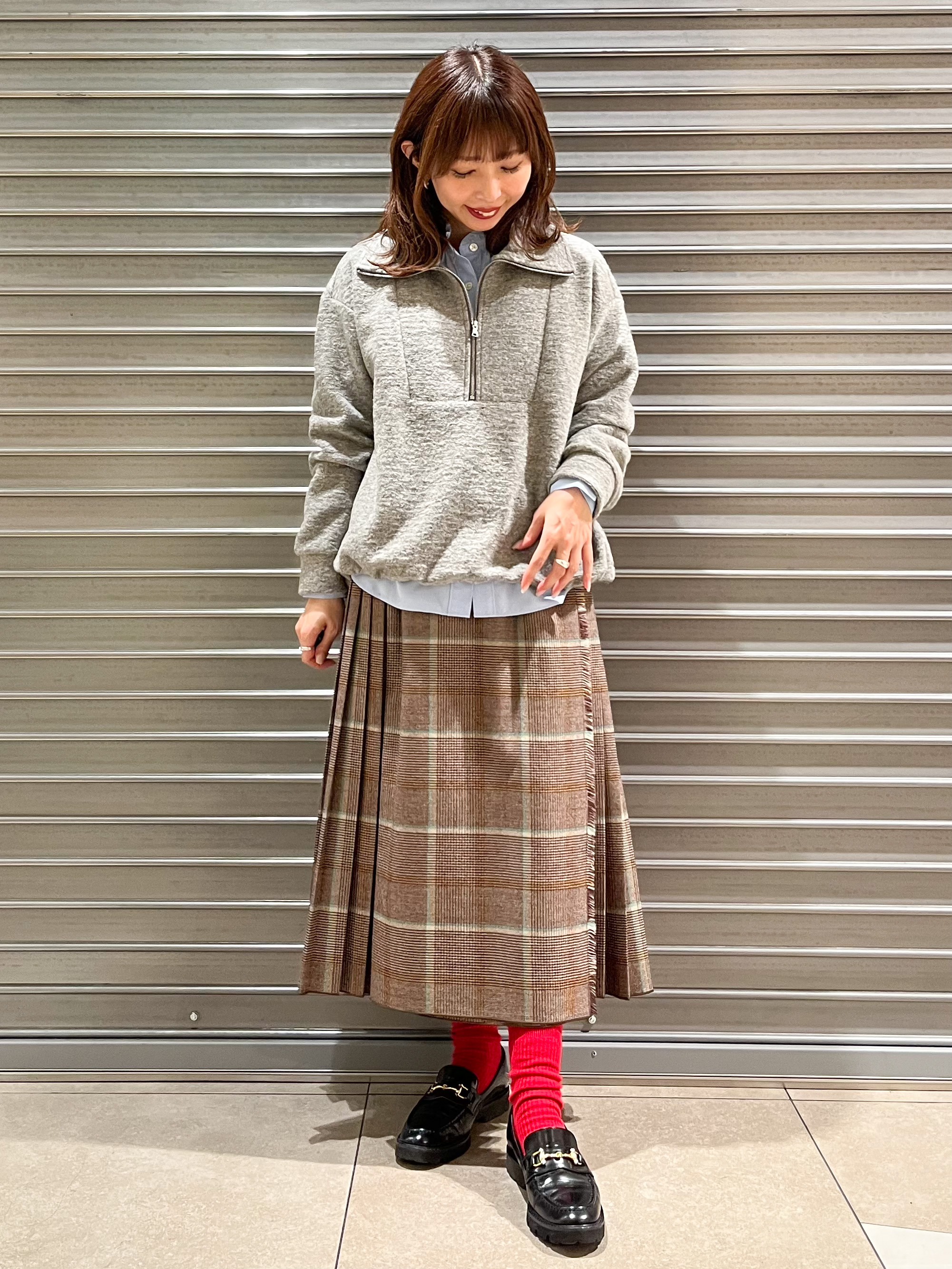 じゅんさんの「DRESSTERIOR｜イタリアンスライバー ハーフジッププルオーバー」を使ったコーディネート