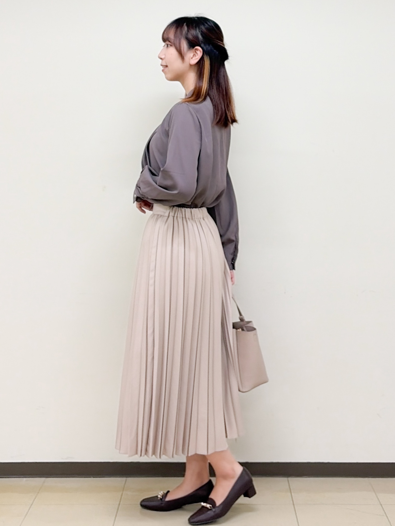 yurinaさんの「index｜【植草美幸先生が指南する好印象スタイル】カシミヤ混ノーカラーショートコート」を使ったコーディネート