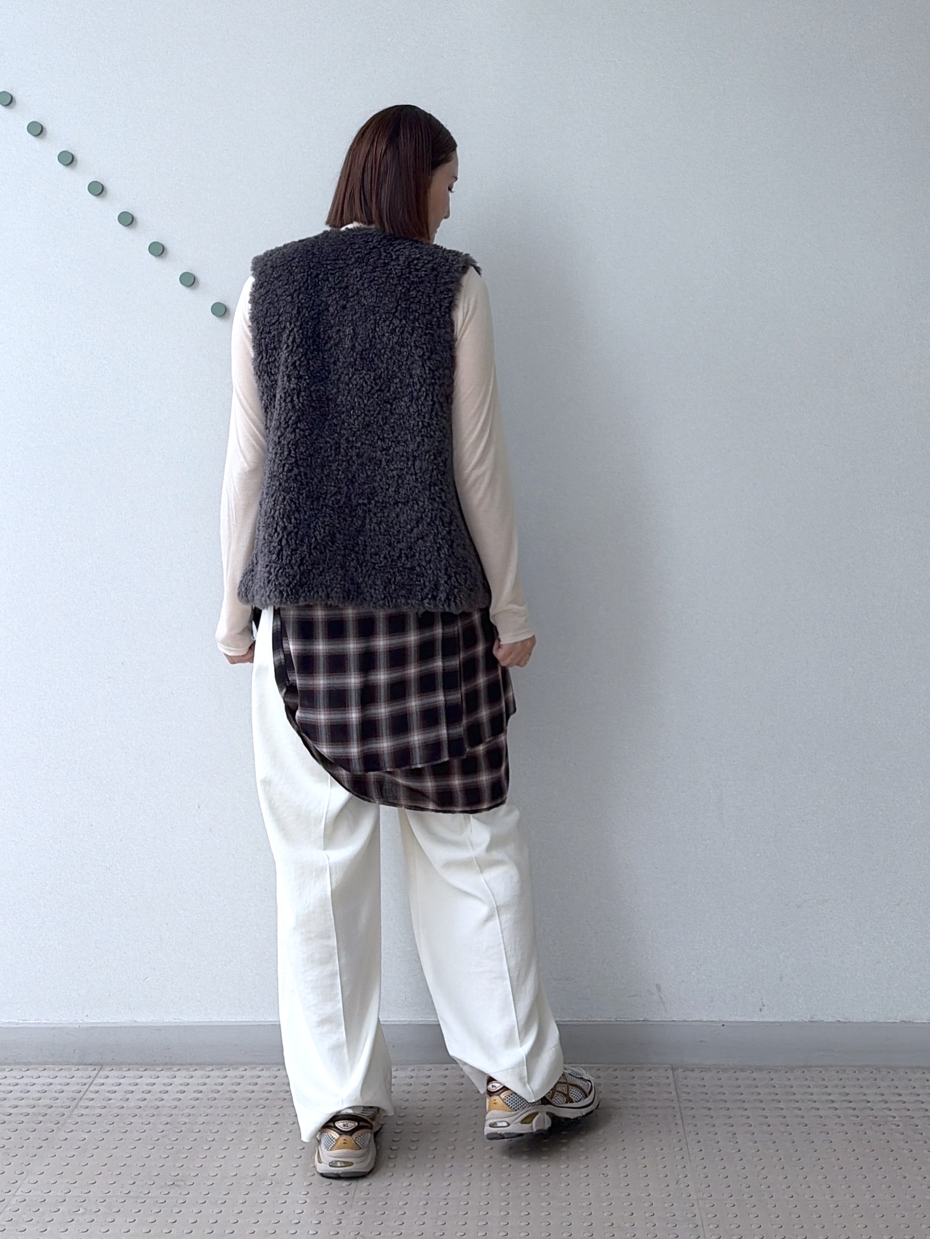 yoshikadoさんの「DRESSTERIOR｜【STORY11月号掲載】シアータートル」を使ったコーディネート