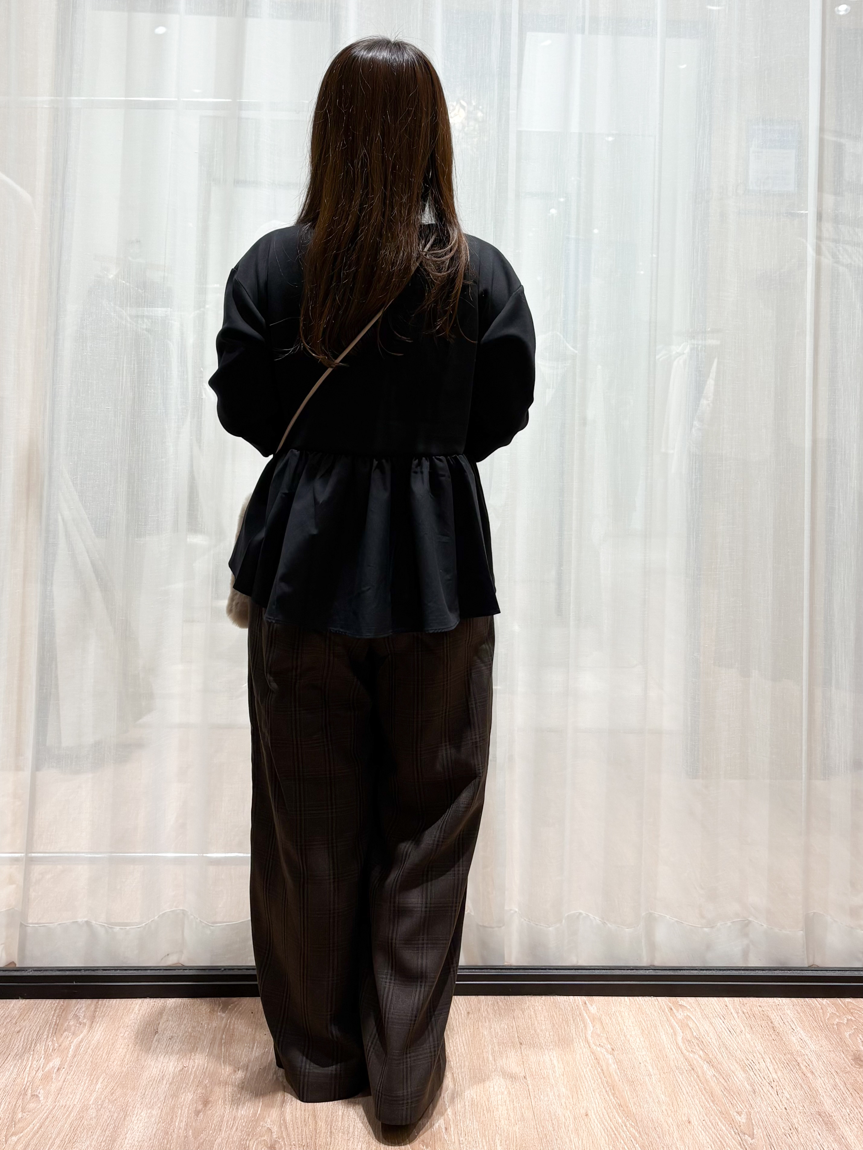 かなさんの「OPAQUE.CLIP｜ペプラムドッキングトップス【洗濯機OK】」を使ったコーディネート