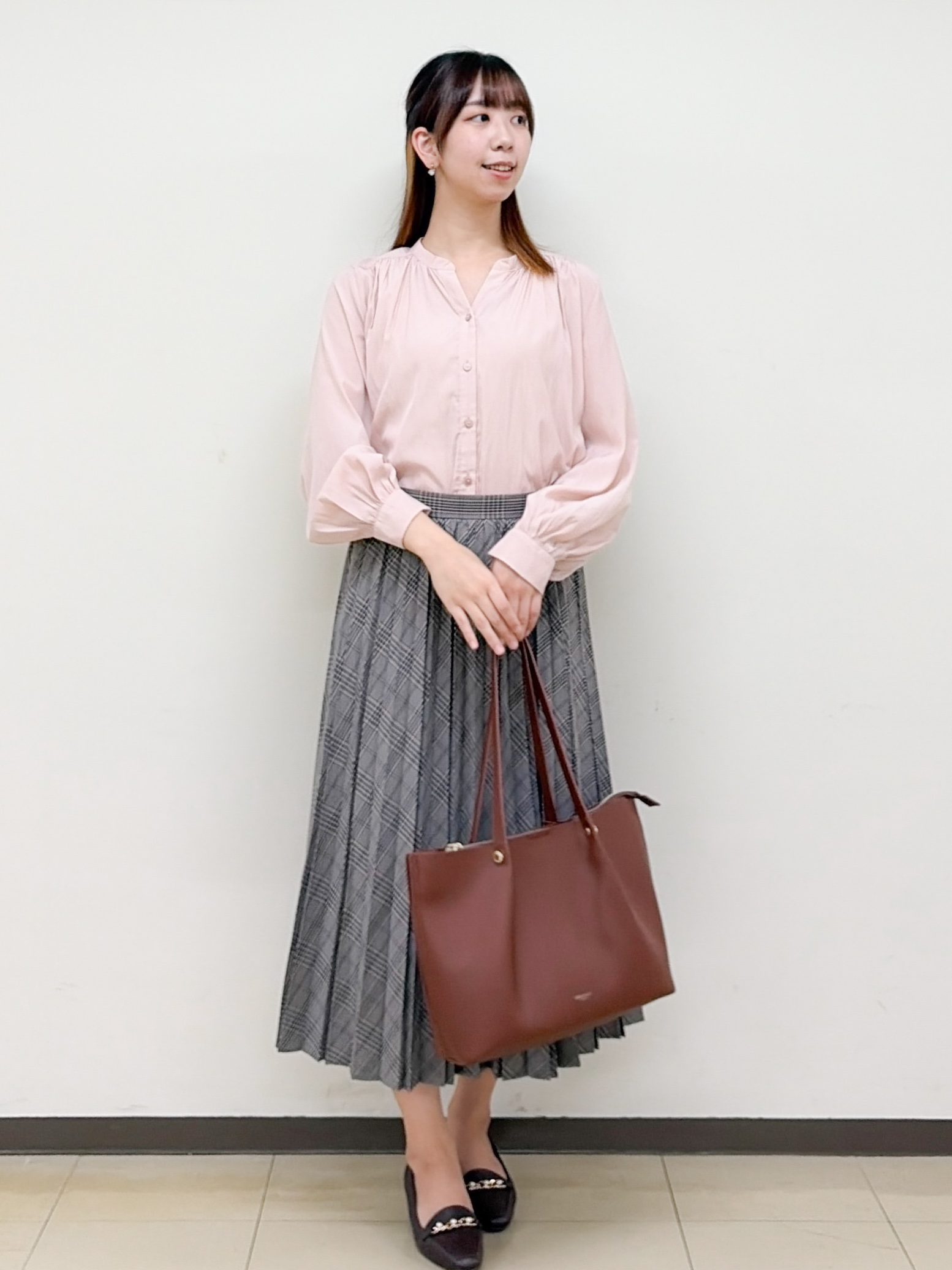 yurinaさんの「index｜カシミヤ混ビッグショールカラーコート」を使ったコーディネート