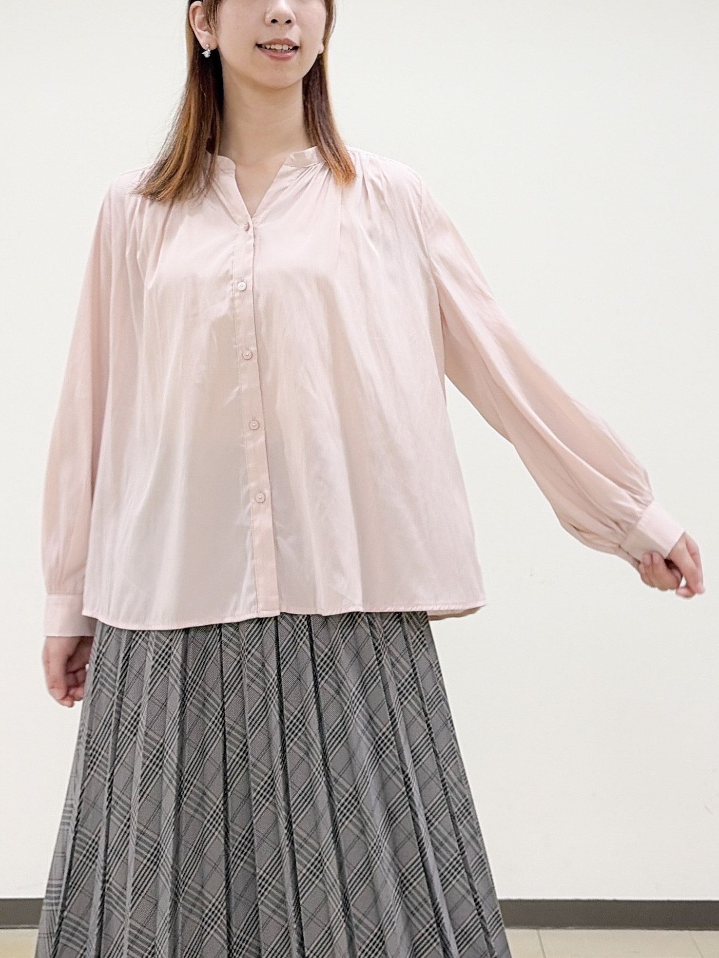 yurinaさんの「index｜カシミヤ混ビッグショールカラーコート」を使ったコーディネート