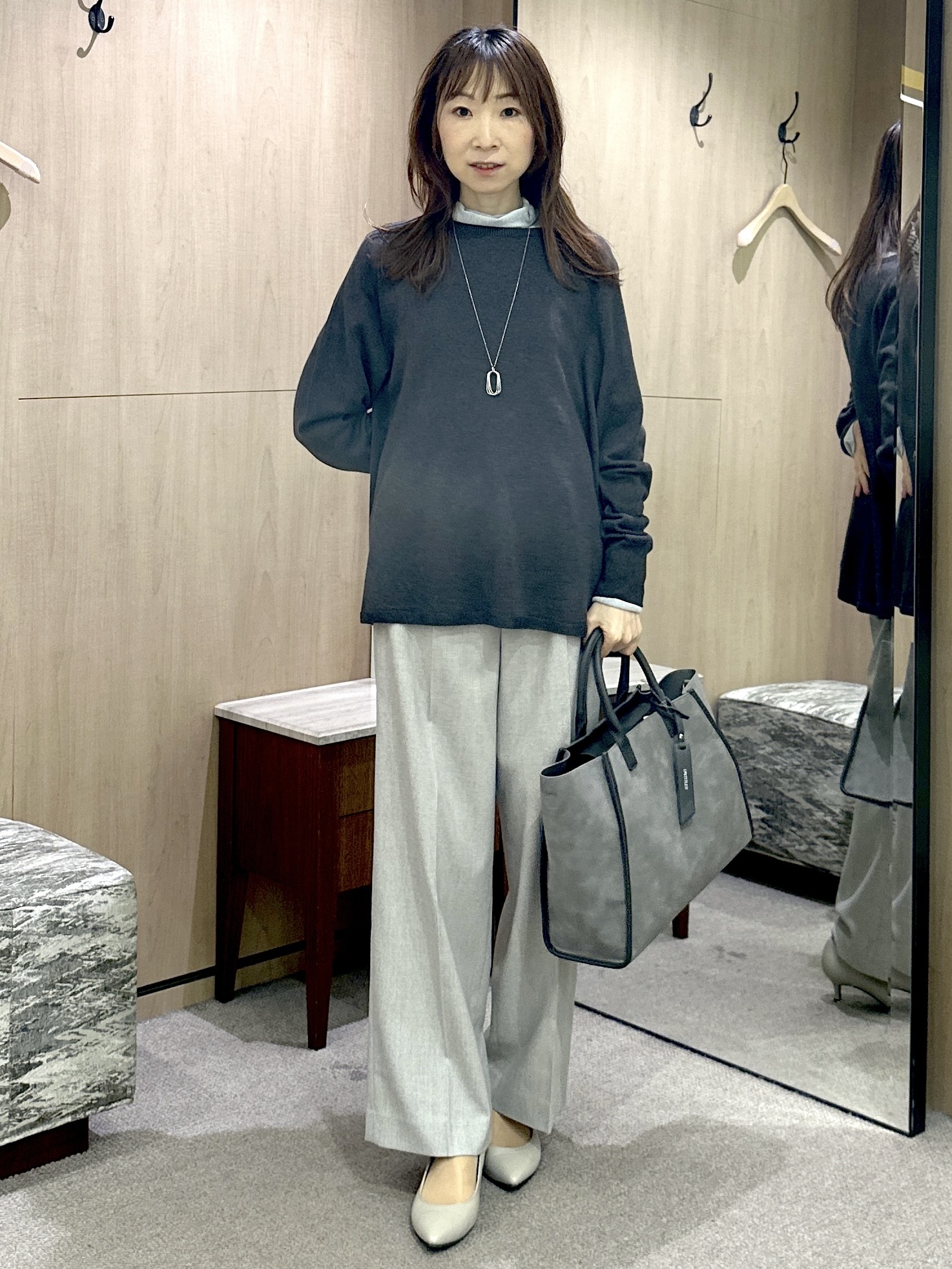 Miwaさんの「UNTITLED｜【きれいに体型カバー/8色展開】Aラインシルエットニットプルオーバー」を使ったコーディネート