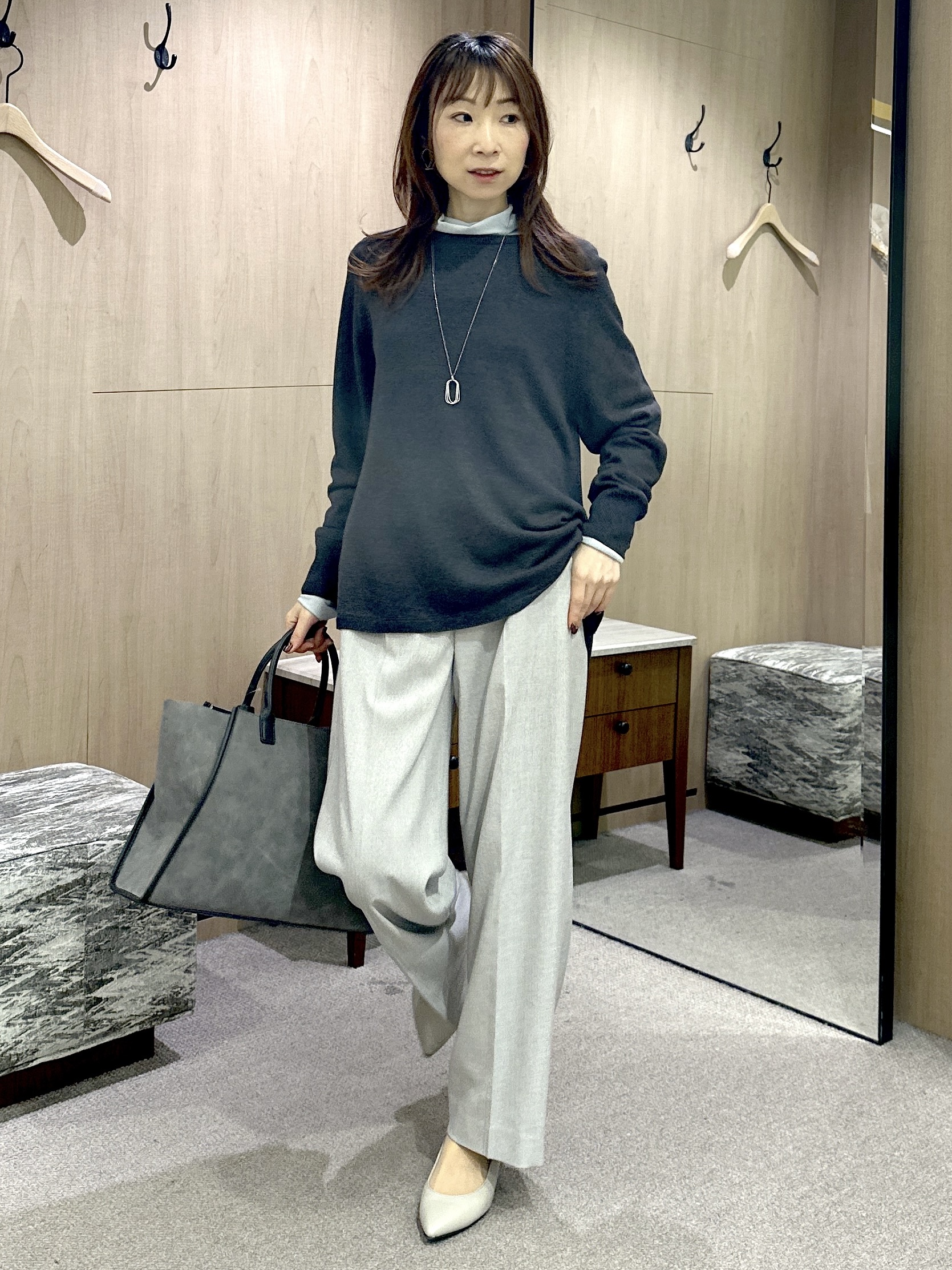 Miwaさんの「UNTITLED｜【きれいに体型カバー/8色展開】Aラインシルエットニットプルオーバー」を使ったコーディネート
