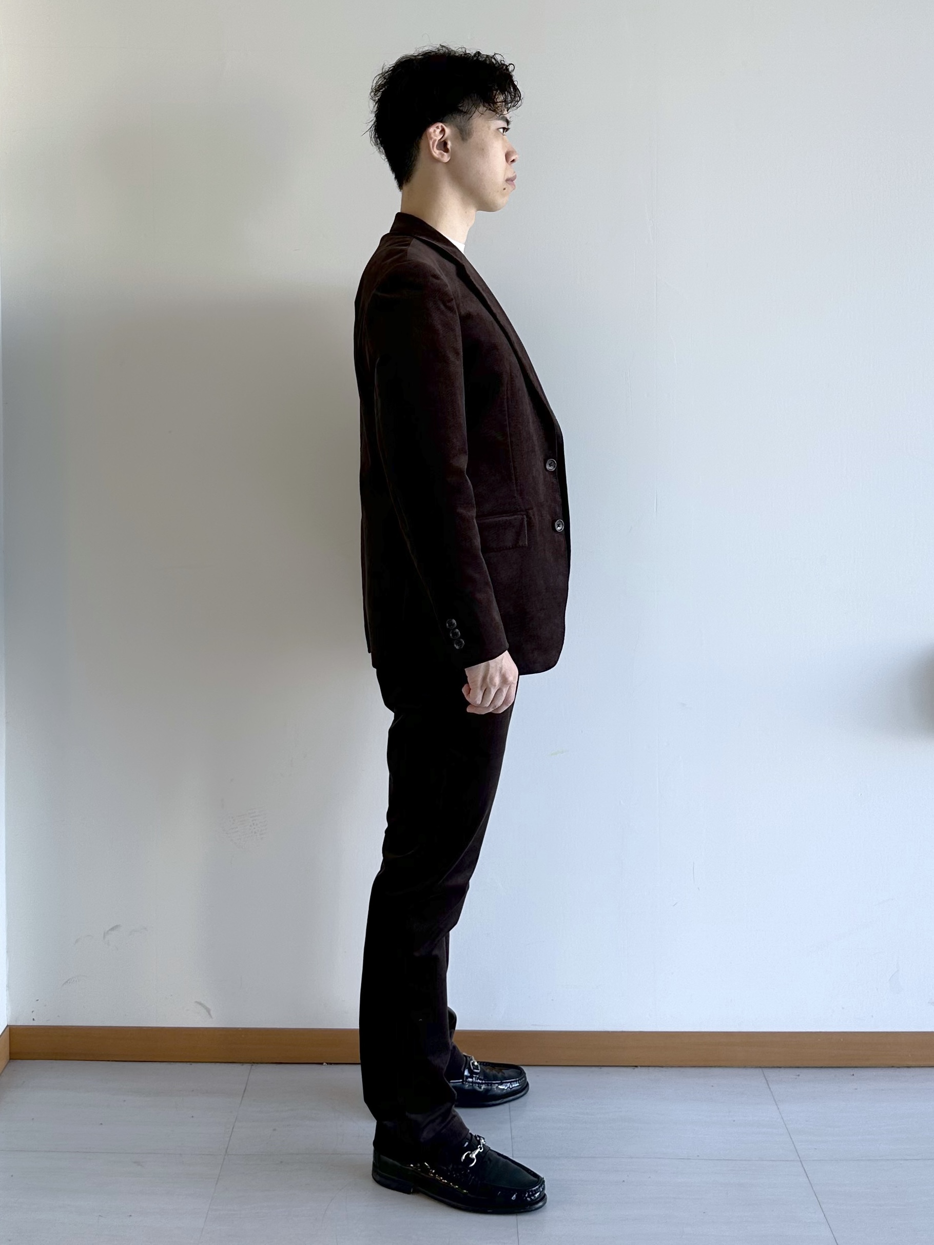 イッシーさんの「TAKEO KIKUCHI｜【Sサイズ～】ストレッチコーデュロイ ジャケット」を使ったコーディネート