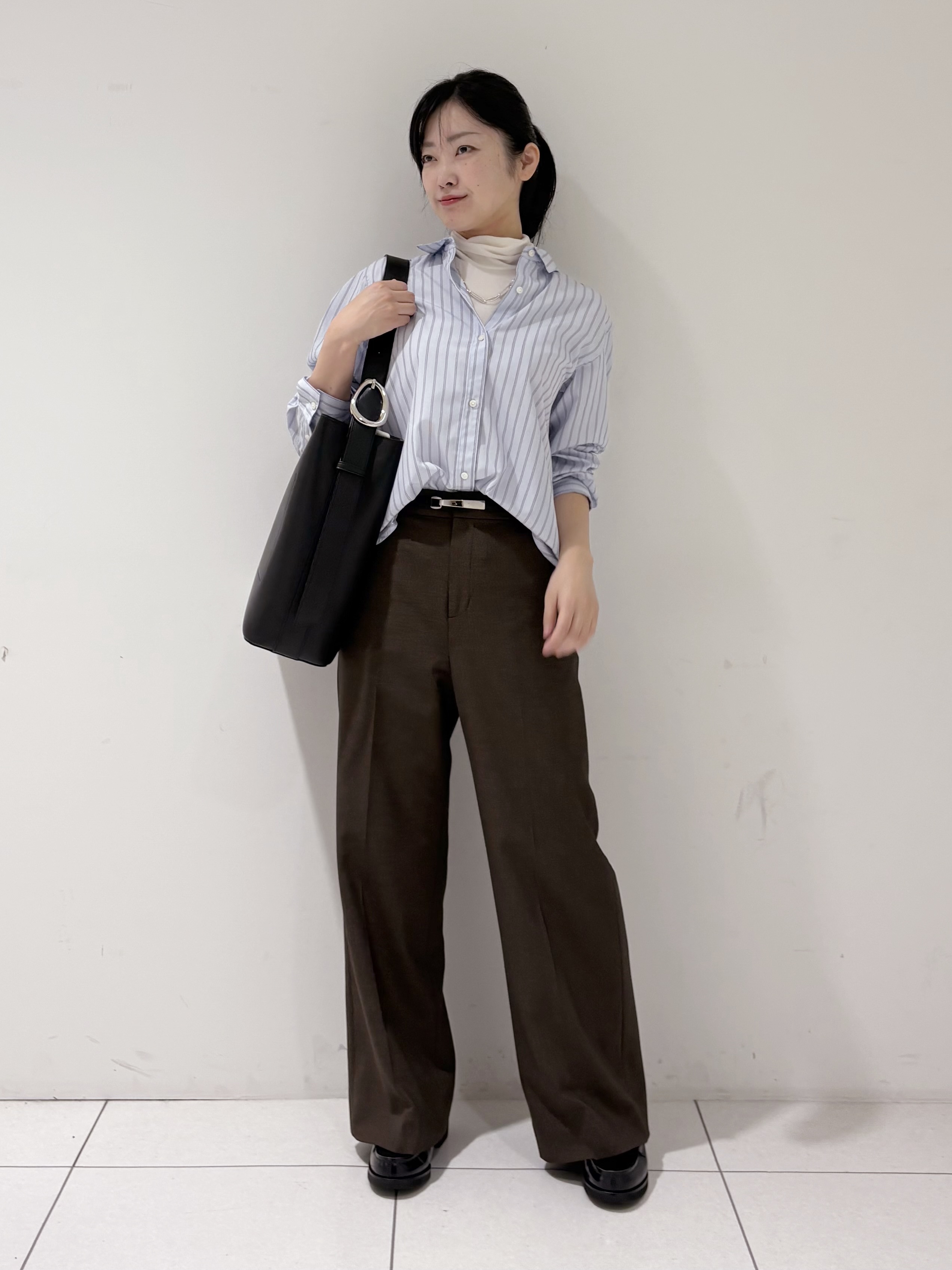 momokoさんの「INDIVI｜【2WAY／ストライプ柄】ベーシックシャツ」を使ったコーディネート