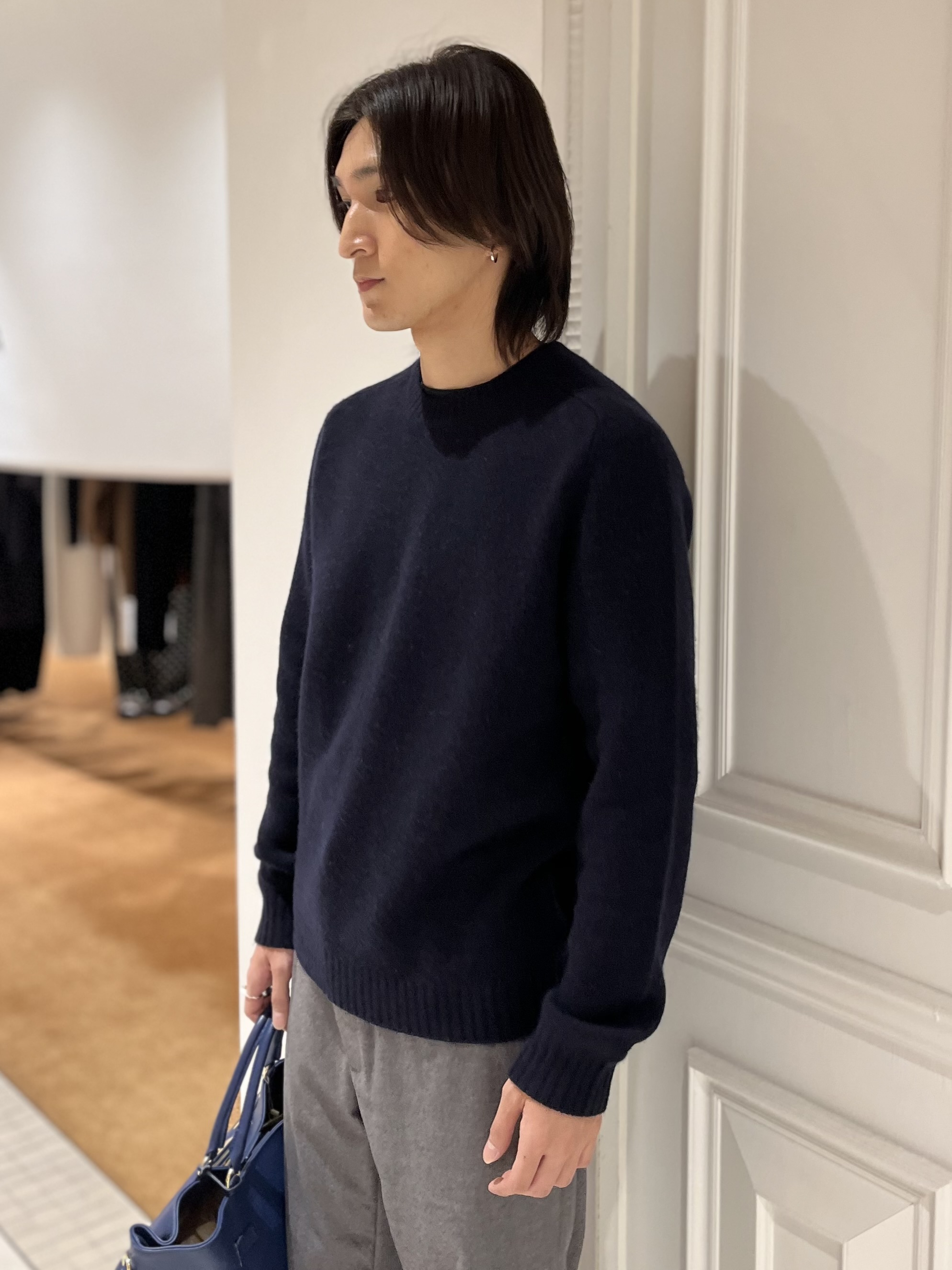 Watanabeさんの「DRESSTERIOR｜【干場義雅&times;DRESSTERIOR】ウールカシミヤクルーネックニット」を使ったコーディネート