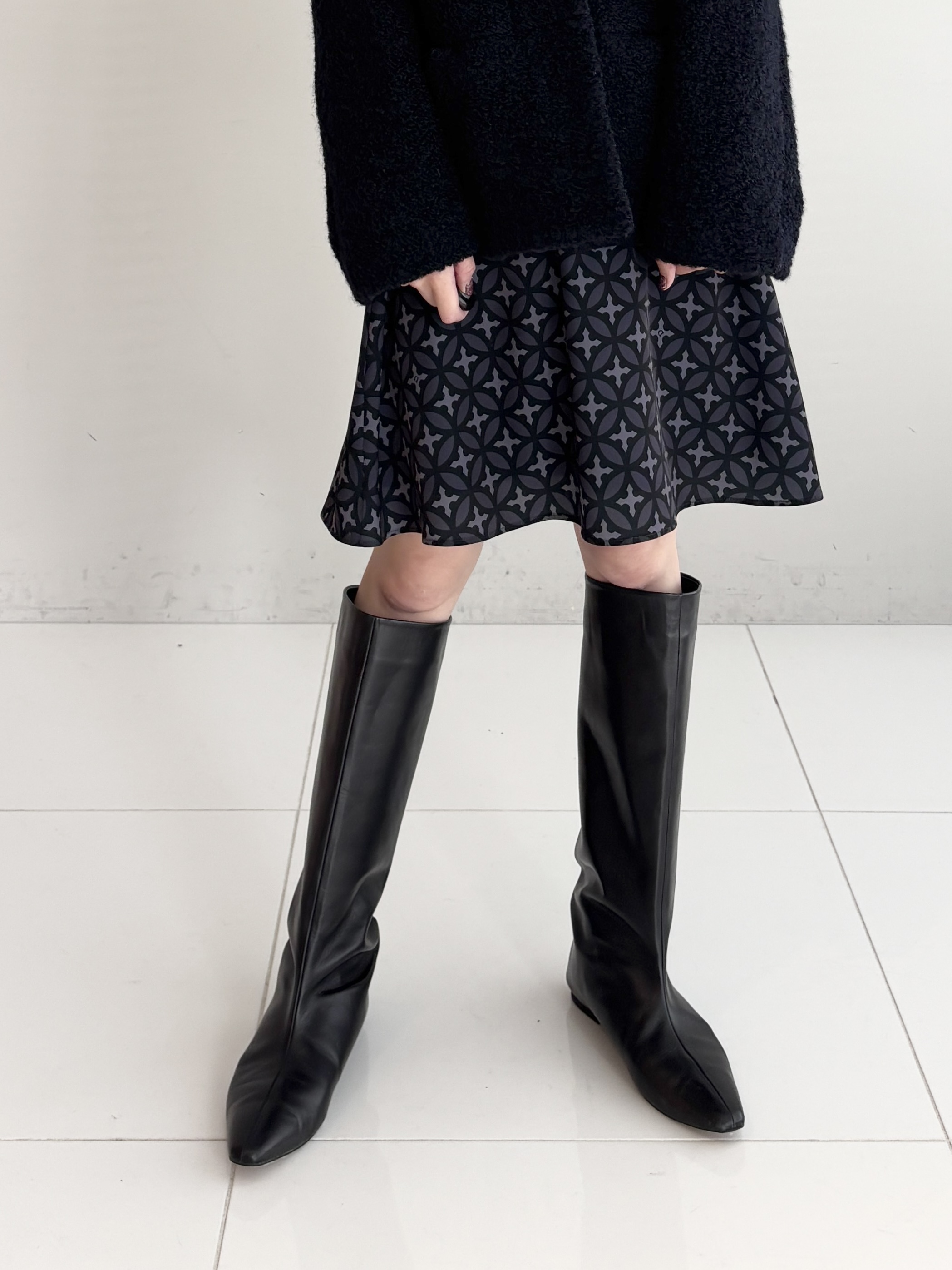 清水夏姫さんの「DRESSTERIOR｜ターンロッククラスプジャケット」を使ったコーディネート