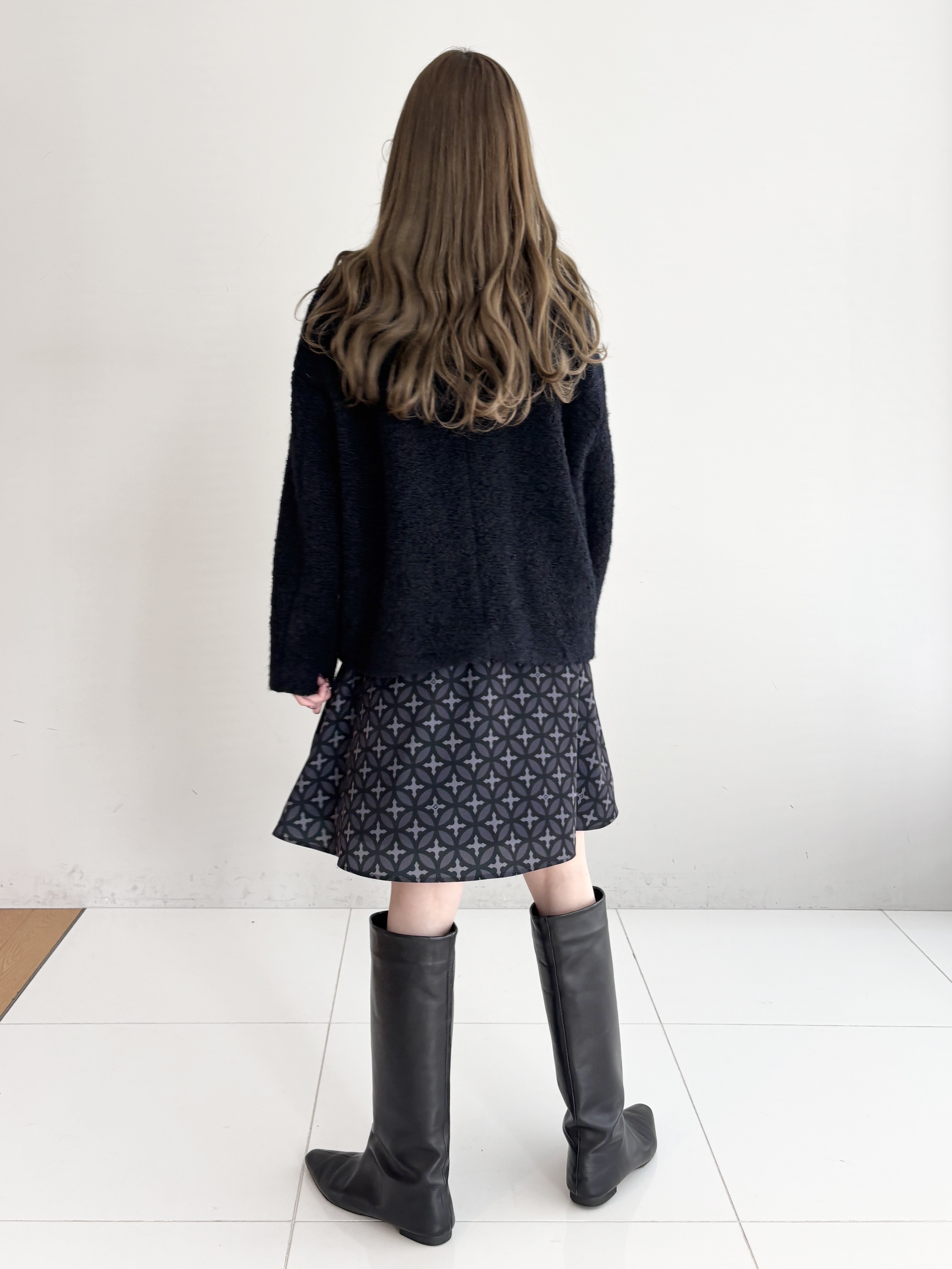 清水夏姫さんの「DRESSTERIOR｜ターンロッククラスプジャケット」を使ったコーディネート