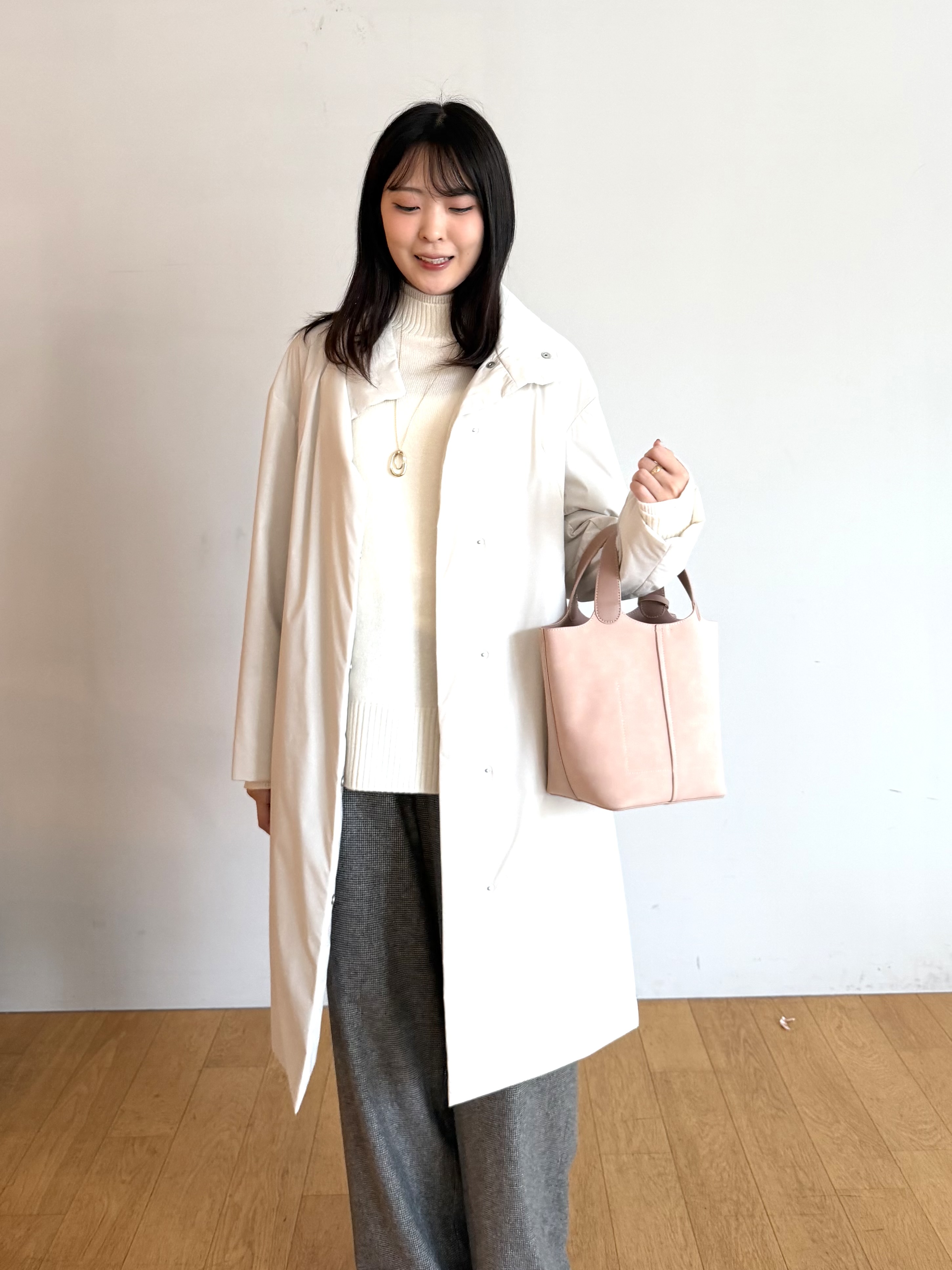 ririkaさんの「UNTITLED｜【セットアップ可/ウエストゴム】ウールドロストパンツ」を使ったコーディネート