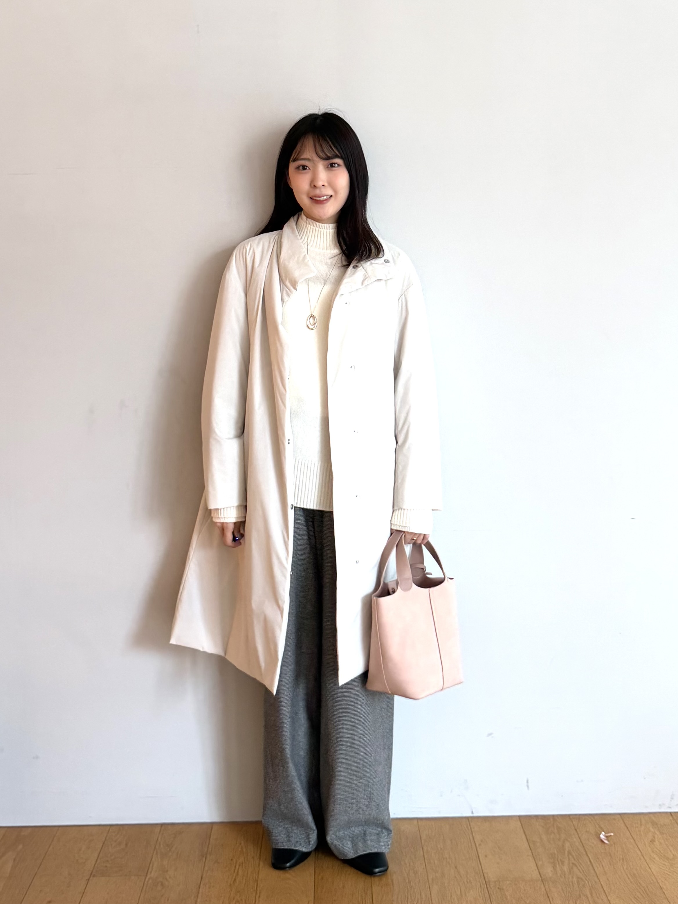 ririkaさんの「UNTITLED｜【セットアップ可/ウエストゴム】ウールドロストパンツ」を使ったコーディネート