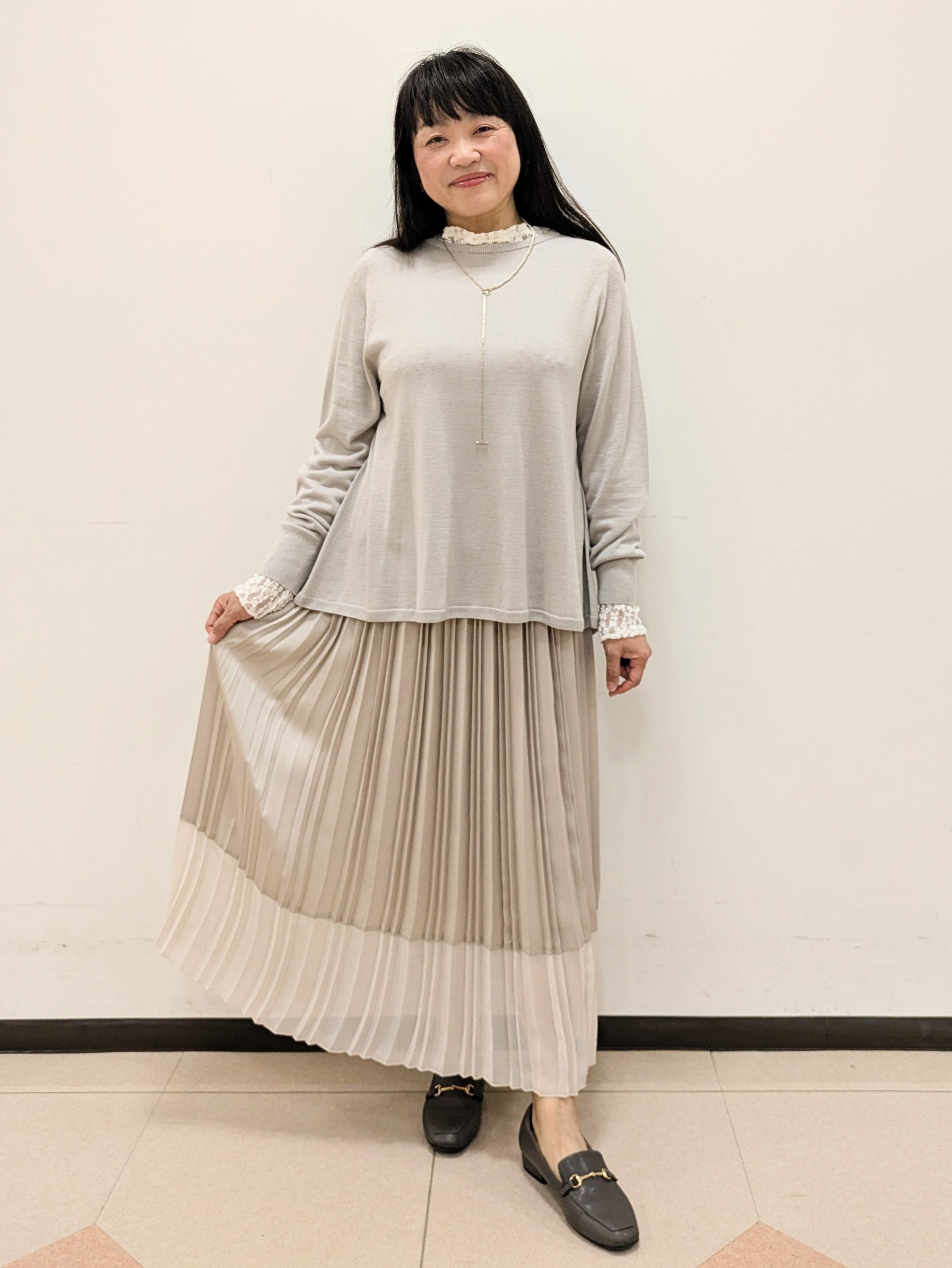 ともさんの「UNTITLED｜【店頭人気！/8色展開】ボリュームスリーブニットプルオーバー」を使ったコーディネート