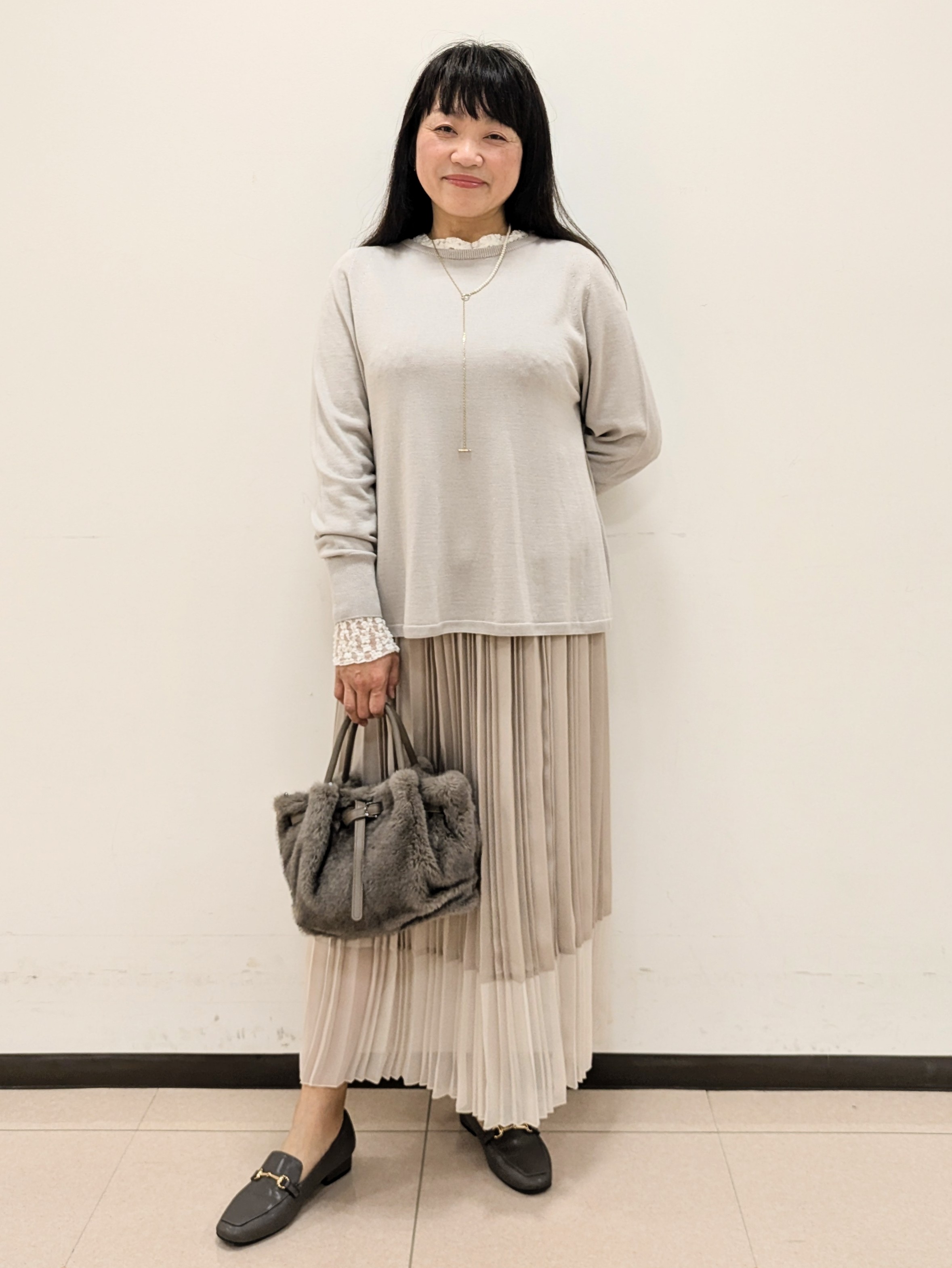 ともさんの「UNTITLED｜【店頭人気！/8色展開】ボリュームスリーブニットプルオーバー」を使ったコーディネート