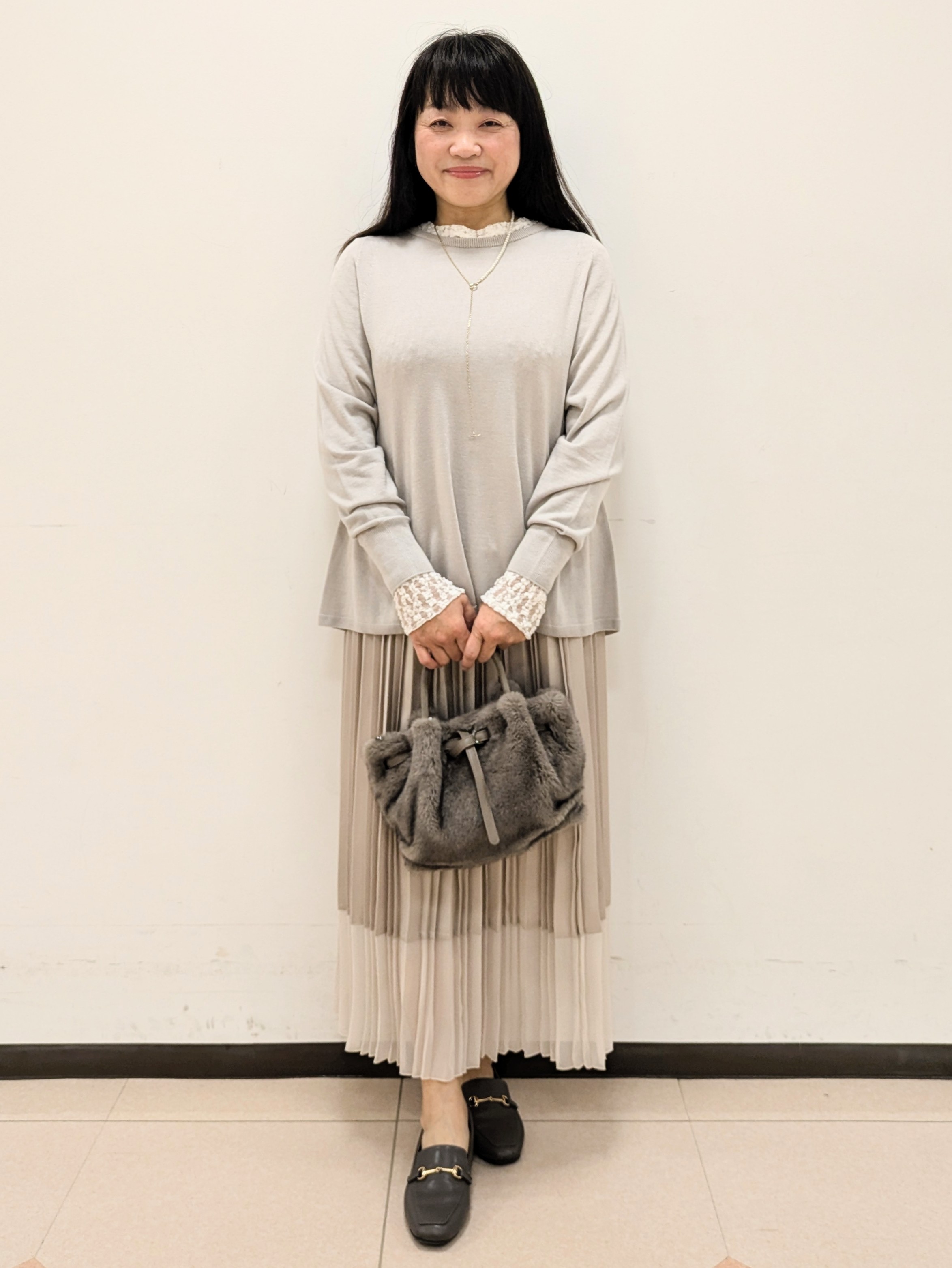 ともさんの「UNTITLED｜【店頭人気！/8色展開】ボリュームスリーブニットプルオーバー」を使ったコーディネート