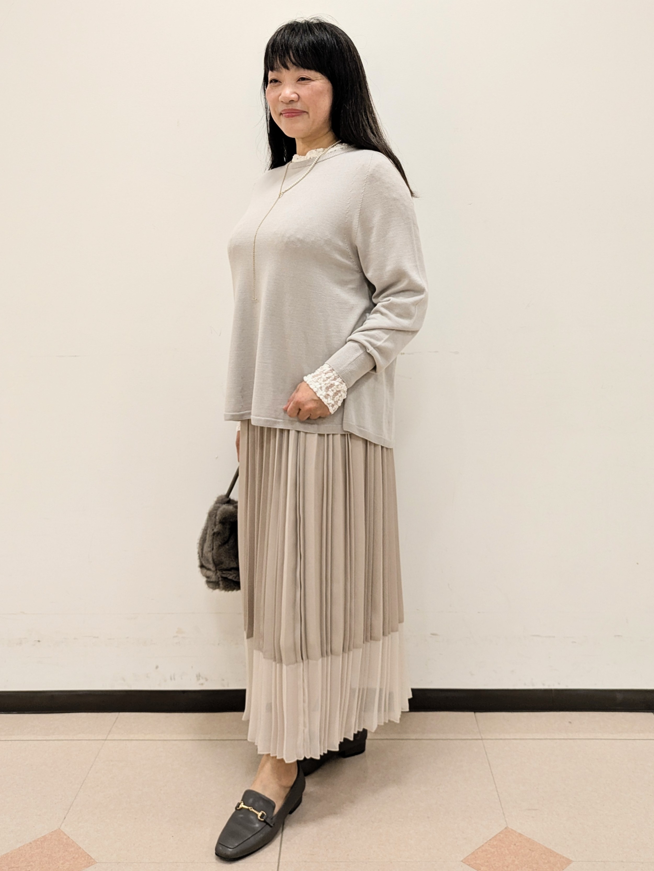 ともさんの「UNTITLED｜【店頭人気！/8色展開】ボリュームスリーブニットプルオーバー」を使ったコーディネート