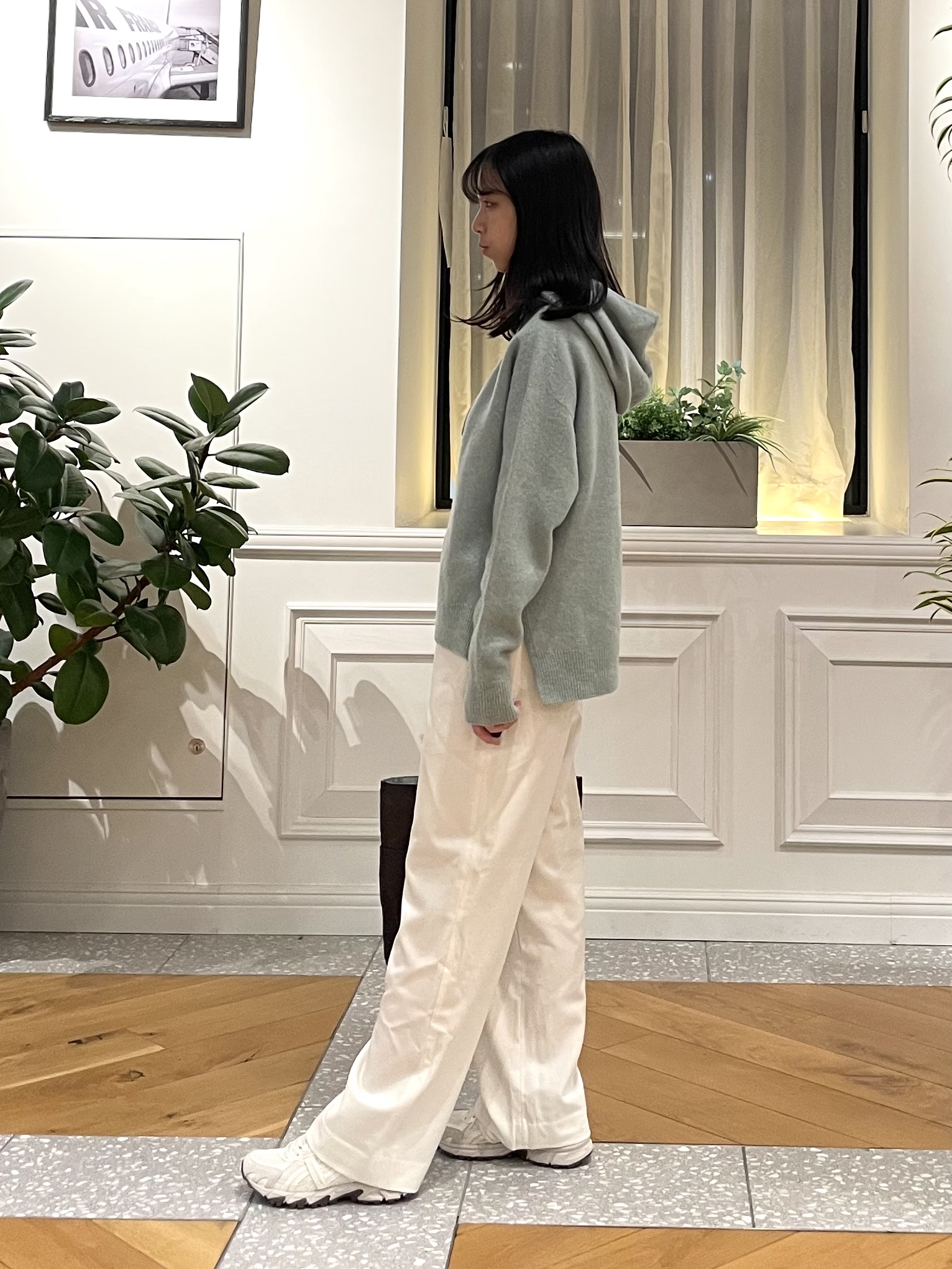Lilyさんの「DRESSTERIOR｜【5色展開/日本製】ホールガーメント ウールカシミヤパーカー」を使ったコーディネート