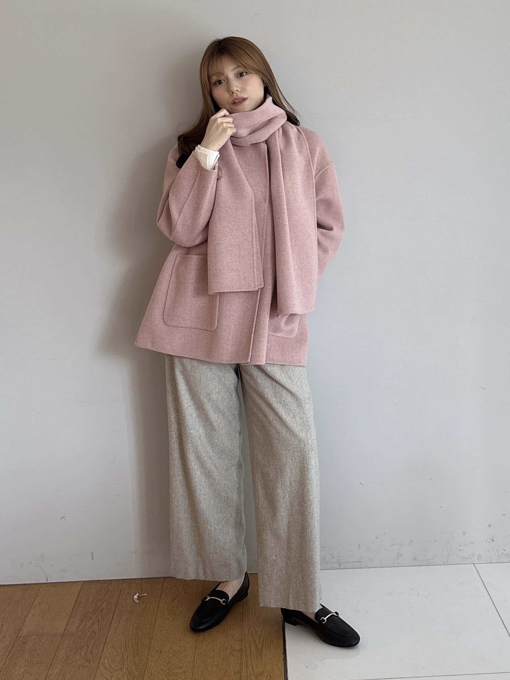 sayaさんの「UNTITLED｜【マフラー付き/ゆったり】リバーコート」を使ったコーディネート