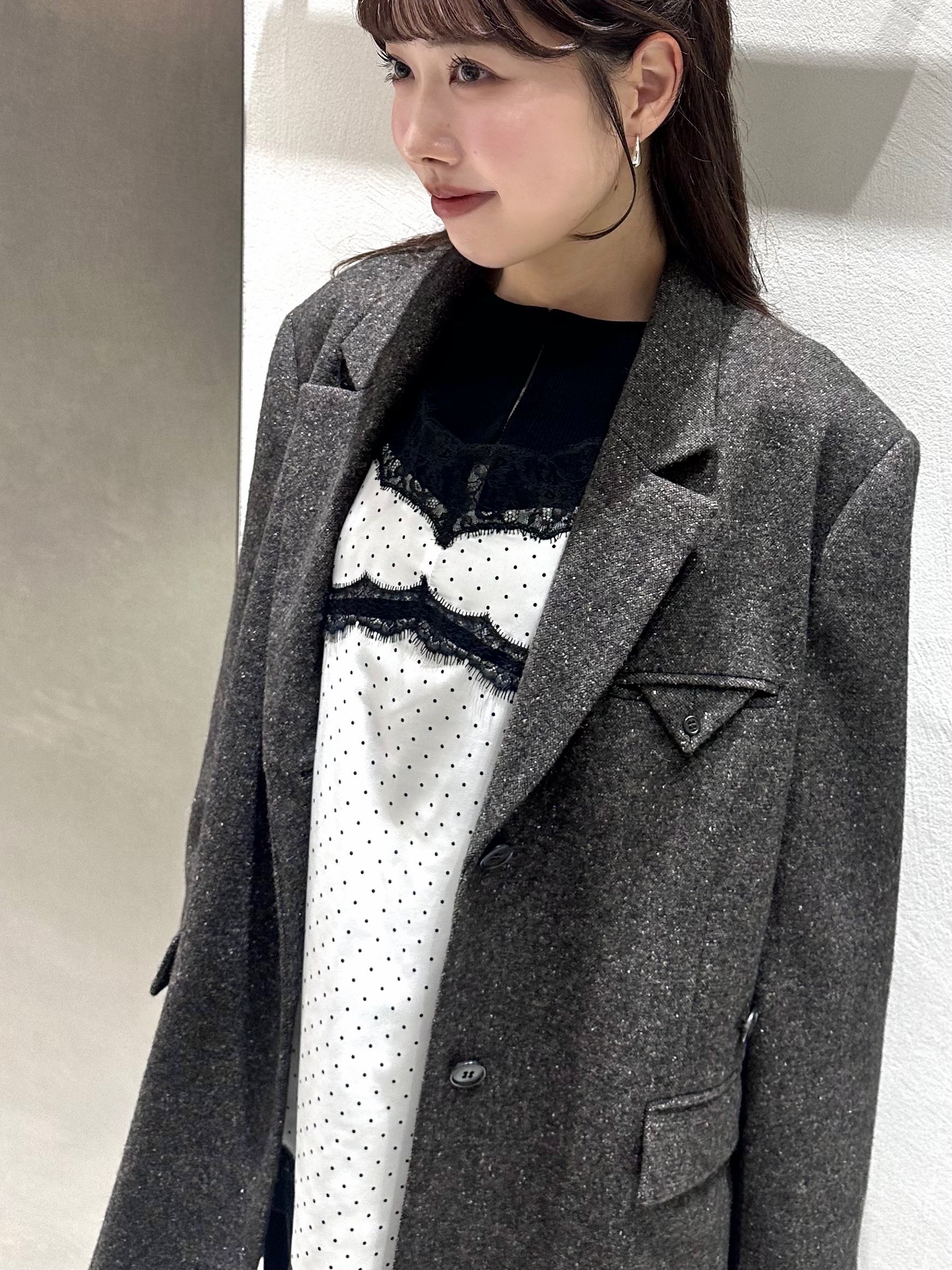 西村唯さんの「CODE A｜soft nep convertible jacket」を使ったコーディネート