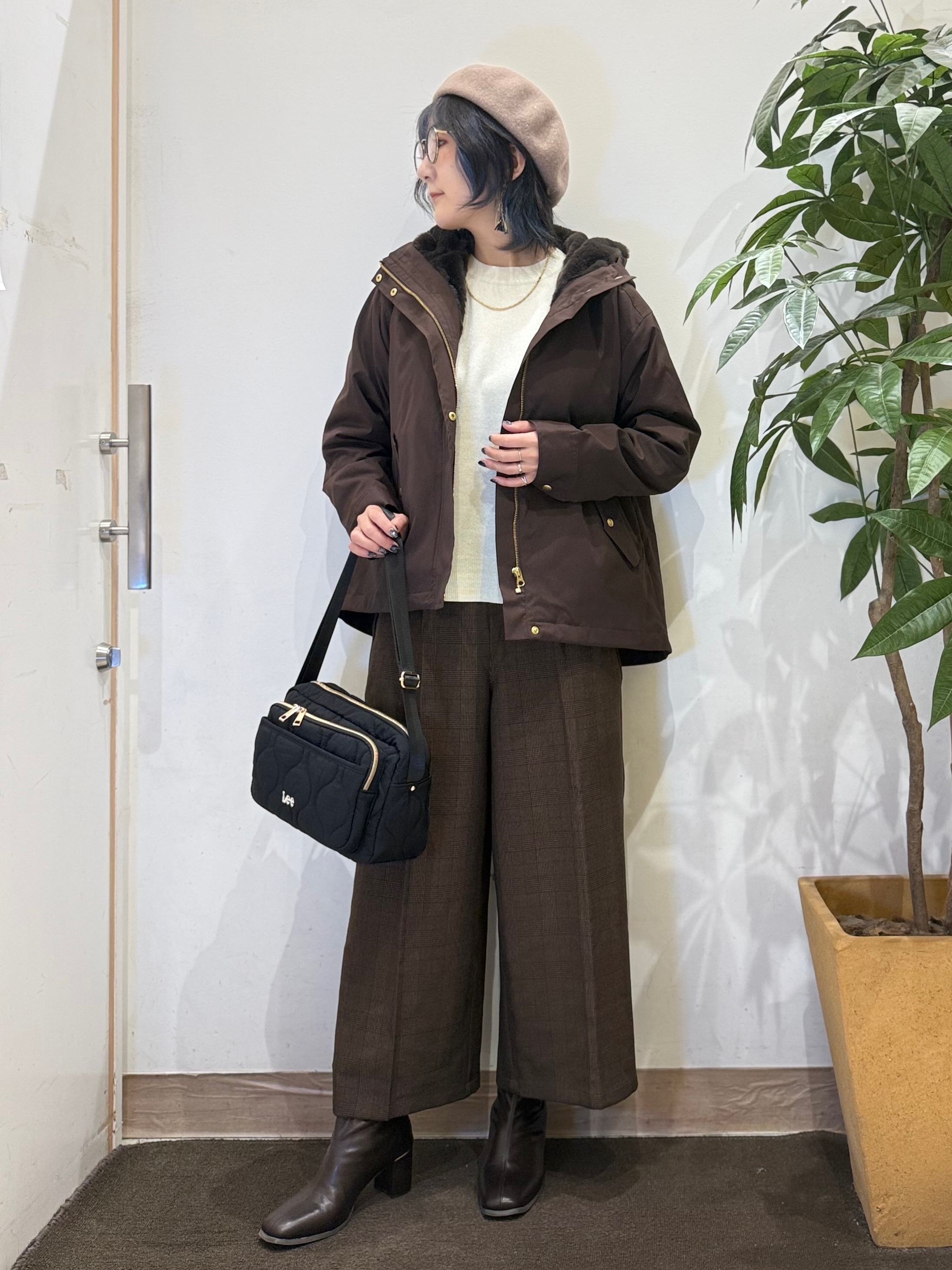 misakiさんの「SHOO･LA･RUE｜【洗濯機可/撥水/マルチWAY】ファーライナー付き 毎日欲張りマンパ」を使ったコーディネート