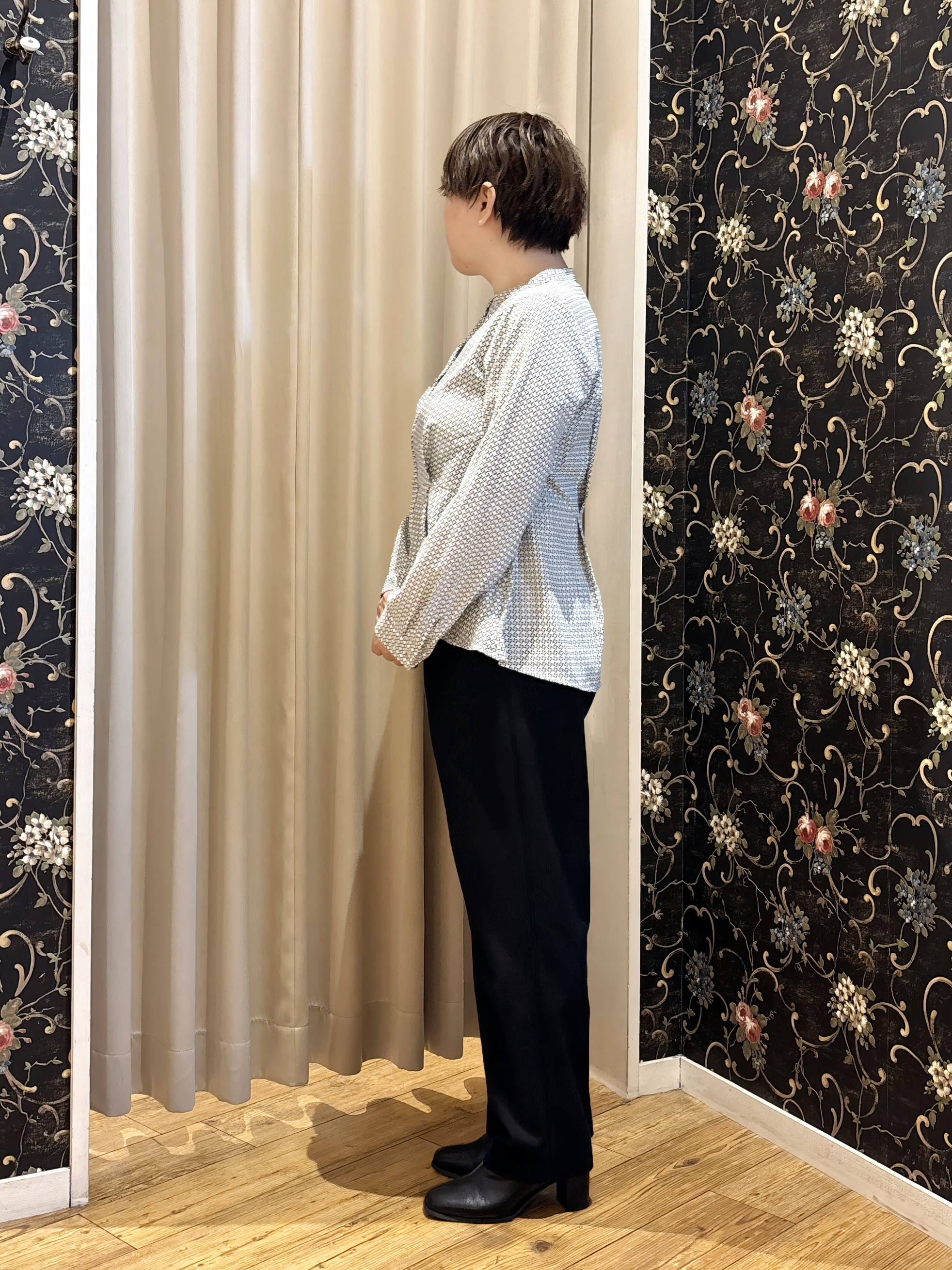 たみさんの「SHOO･LA･RUE｜【S-LL/洗濯機可】配色使いが目を惹く クルーネックニットカーディガン」を使ったコーディネート