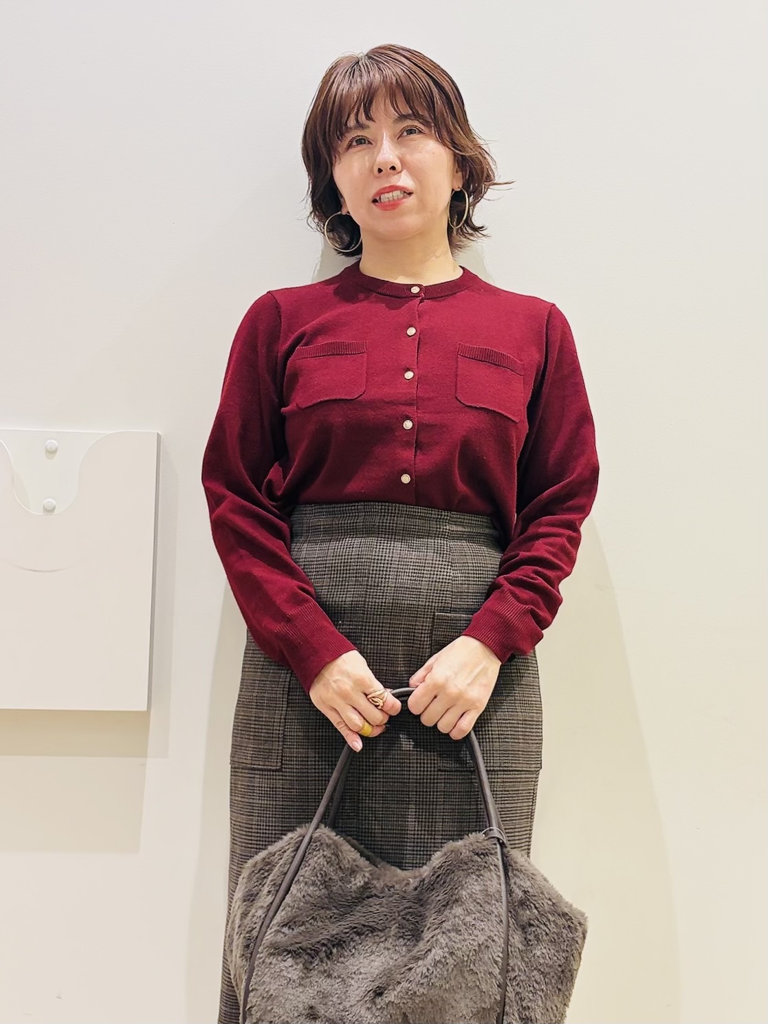 YUKOさんの「index｜『THE』名品ニットカーディガン【洗濯機OK】」を使ったコーディネート