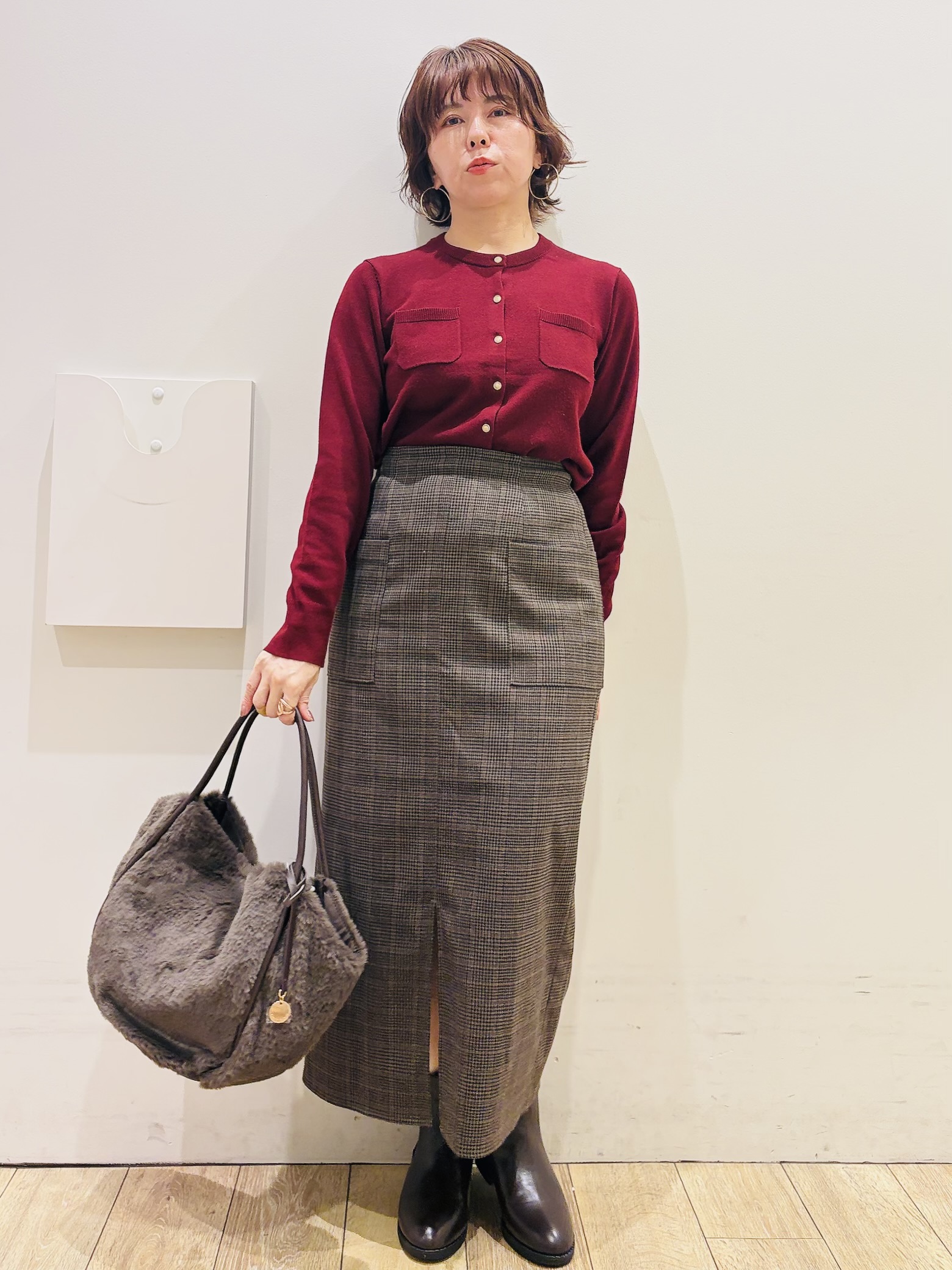 YUKOさんの「index｜『THE』名品ニットカーディガン【洗濯機OK】」を使ったコーディネート