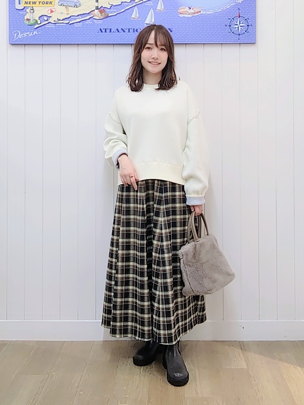 itoさんの「Dessin｜【店頭人気/洗える/秋羽織り】ノーカラースエードライクブルゾン」を使ったコーディネート