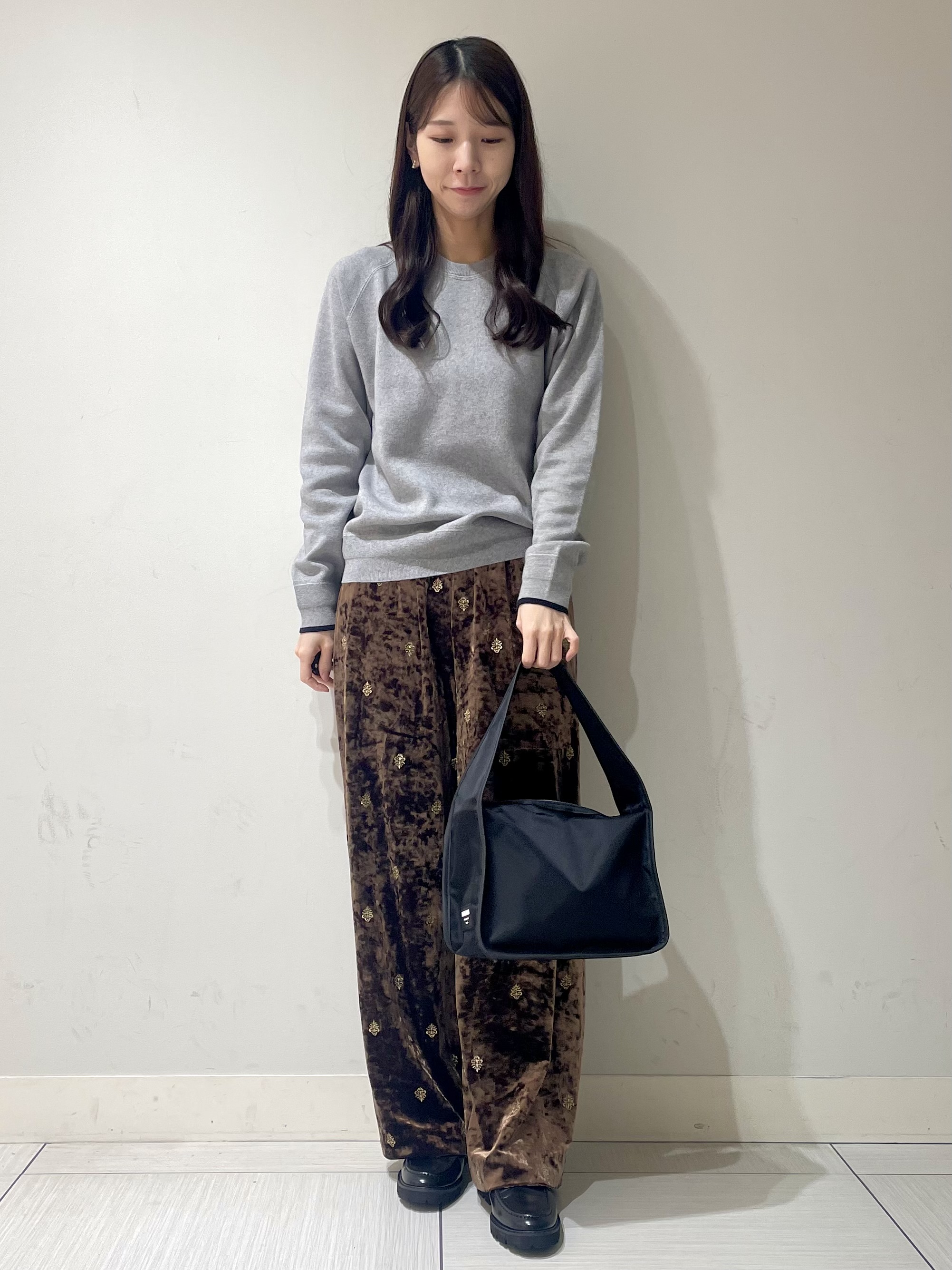 ことさんの「DRESSTERIOR｜【STORY11月号掲載/マシンウォッシャブル】コットンカシミヤニット」を使ったコーディネート
