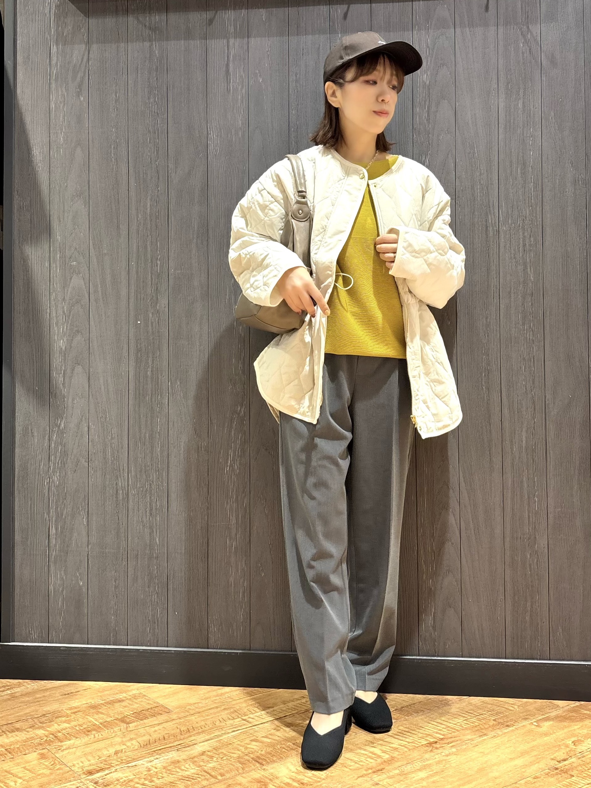 meiさんの「SHOO･LA･RUE｜【撥水/S-LL/洗濯機可】ウエスト絞れる キルト中綿ジャケット」を使ったコーディネート