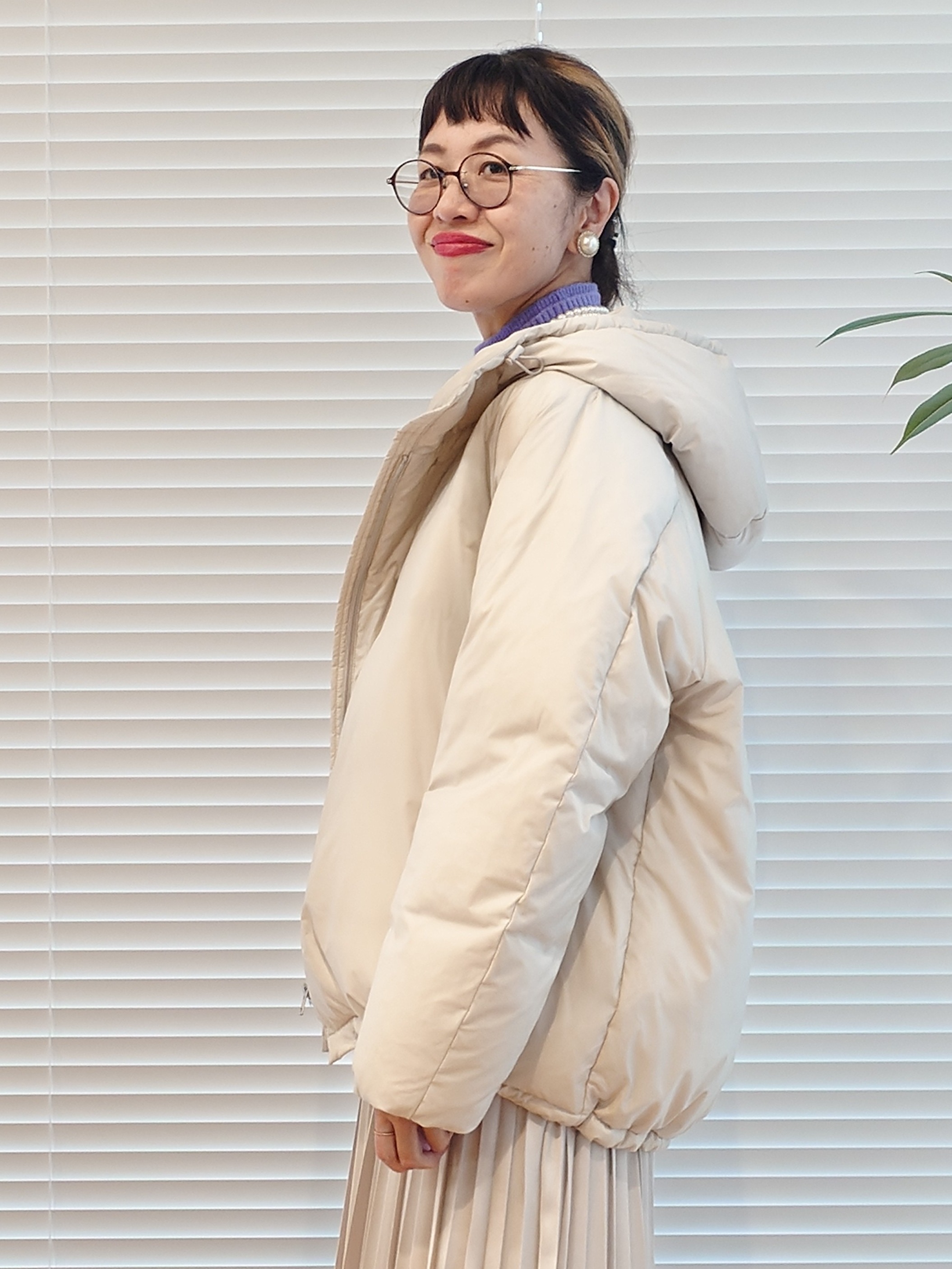 MUTSUKOさんの「UNTITLED｜【アレンジ自在】ロングパール調ネックレス」を使ったコーディネート
