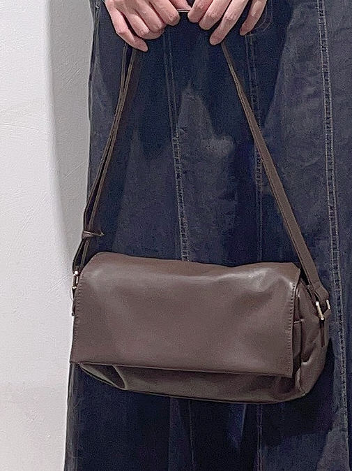 HITOMIさんの「grove｜【毛玉軽減】大人上品なダイヤ柄ニットカーディガン」を使ったコーディネート