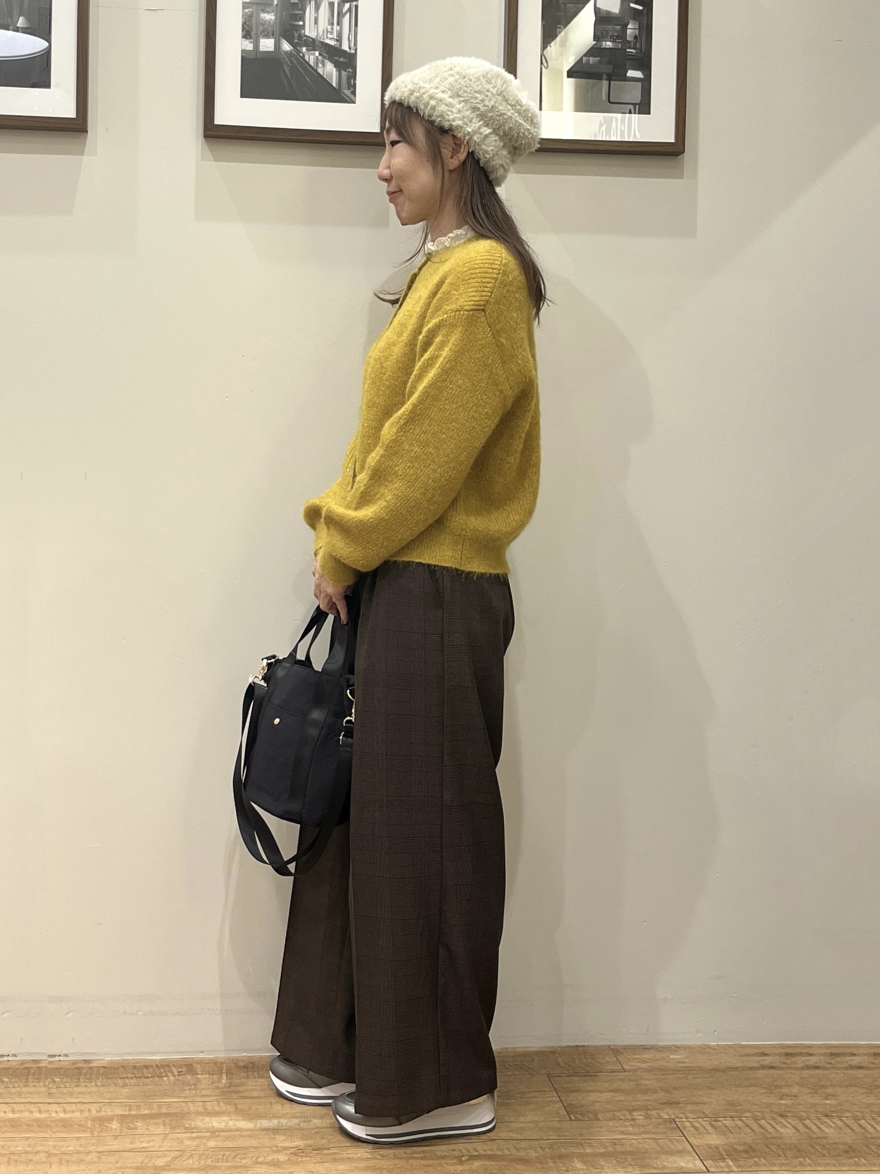 まつみさんの「SHOO･LA･RUE｜【S-LL】ゆるもこ シャギーニットカーディガン」を使ったコーディネート