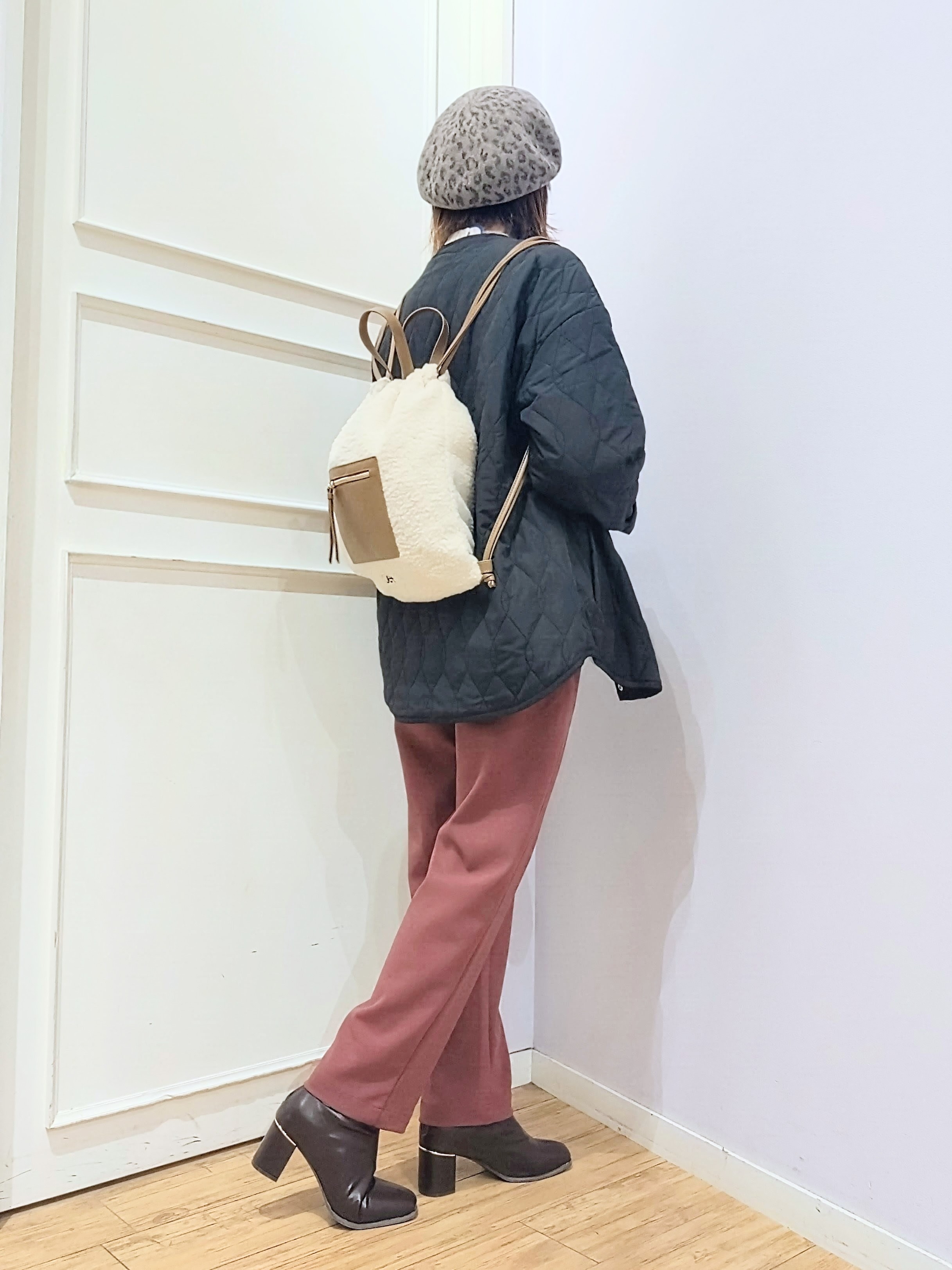 miomioさんの「SHOO･LA･RUE｜【撥水/S-LL/洗濯機可】ウエスト絞れる キルト中綿ジャケット」を使ったコーディネート