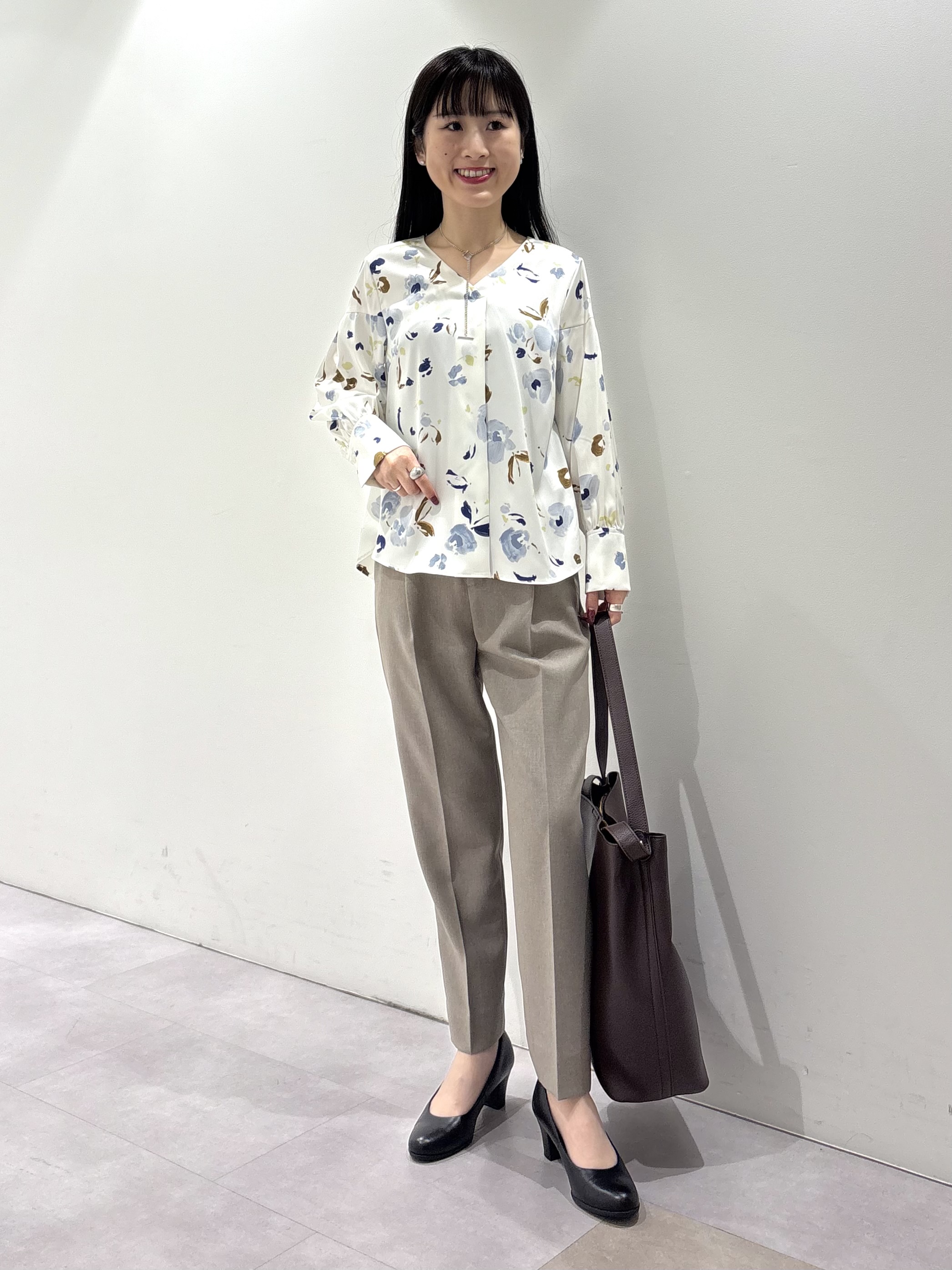 KEIKOさんの「INDIVI｜【洗える／通勤／スーツ】メランジストレッチ テーラードカラージャケット」を使ったコーディネート