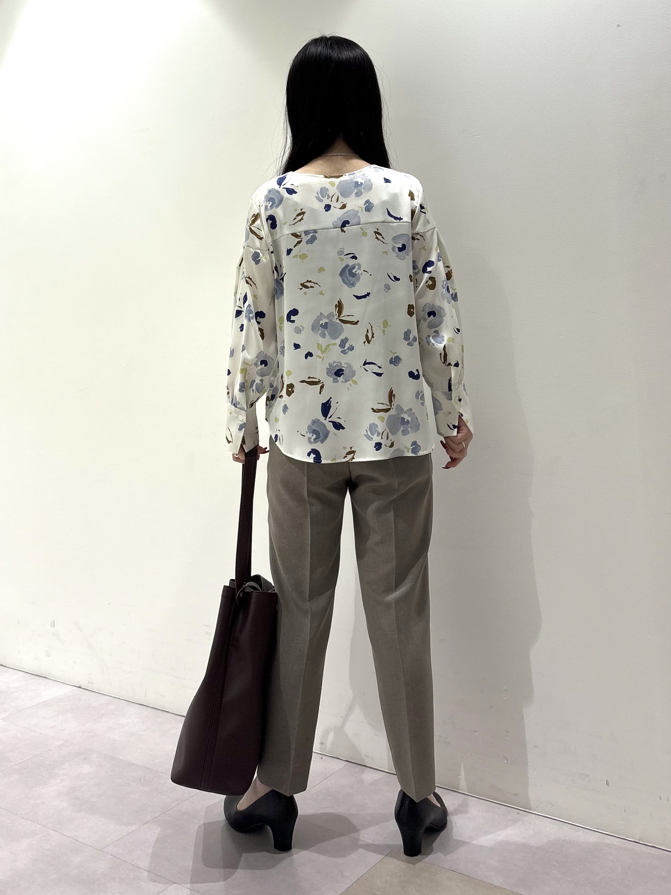 KEIKOさんの「INDIVI｜【洗える／通勤／スーツ】メランジストレッチ テーラードカラージャケット」を使ったコーディネート