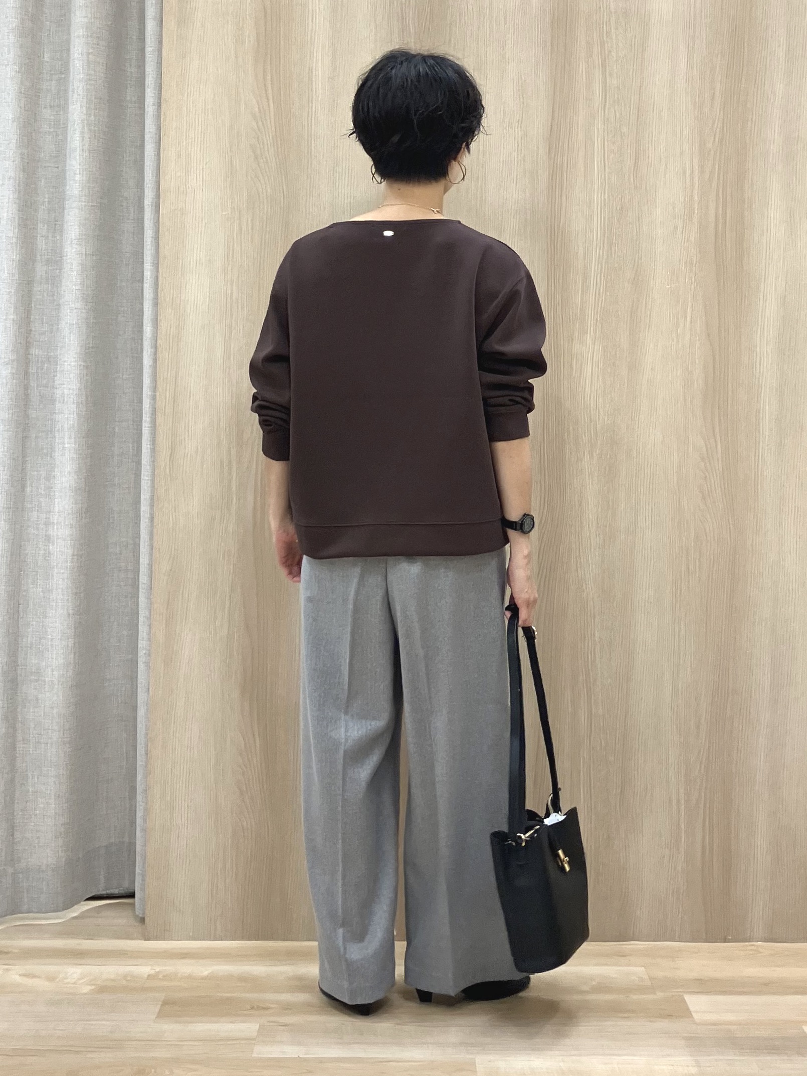 Keiさんの「grove｜【着こなしを自在に楽しむ】ダンボールサイドジップトップス」を使ったコーディネート
