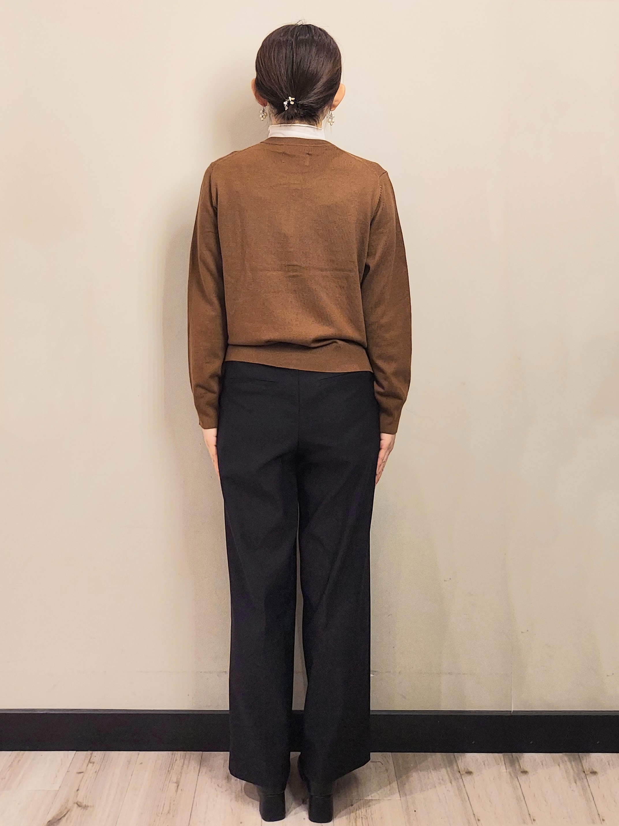 MAKIさんの「index｜『THE』名品ニットカーディガン【洗濯機OK】」を使ったコーディネート