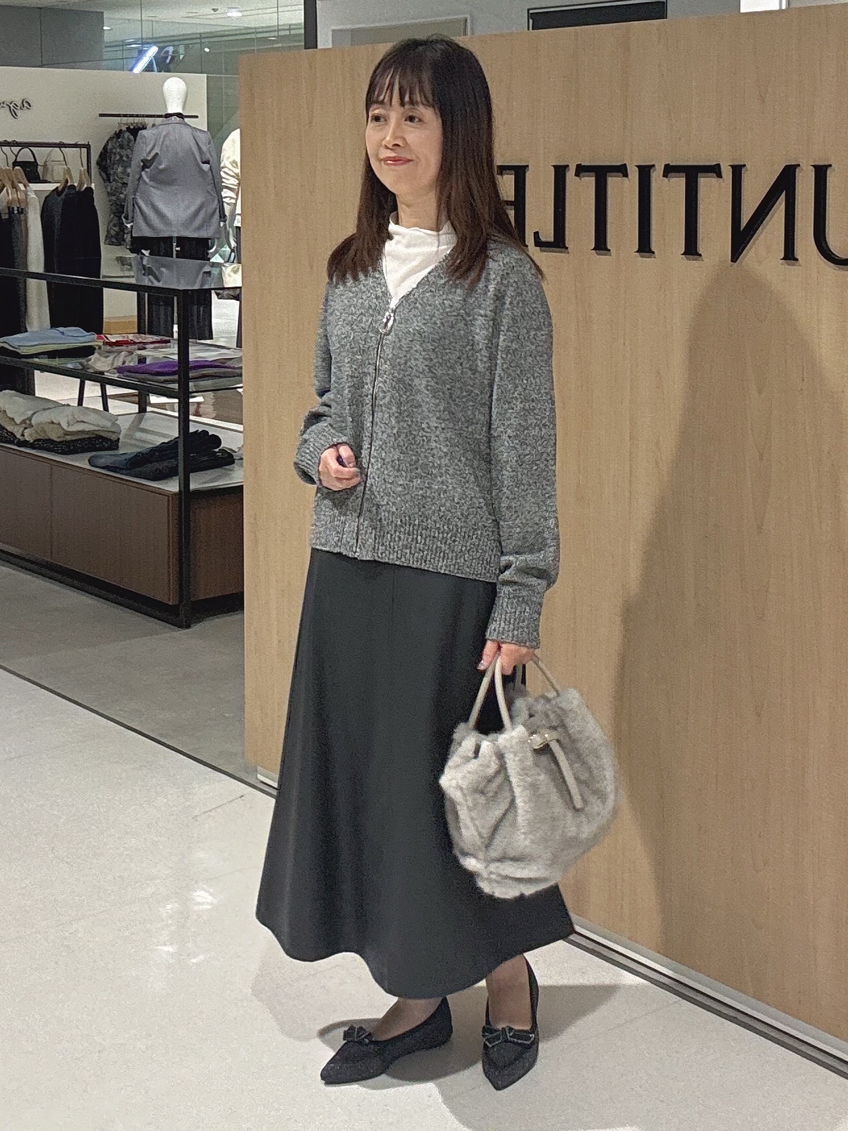 makiさんの「UNTITLED｜【店頭人気！】杢調ジップカーディガン」を使ったコーディネート