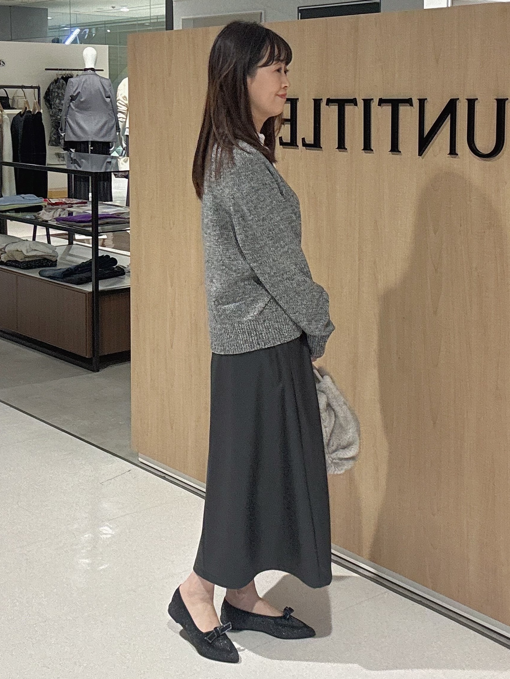 makiさんの「UNTITLED｜【店頭人気！】杢調ジップカーディガン」を使ったコーディネート
