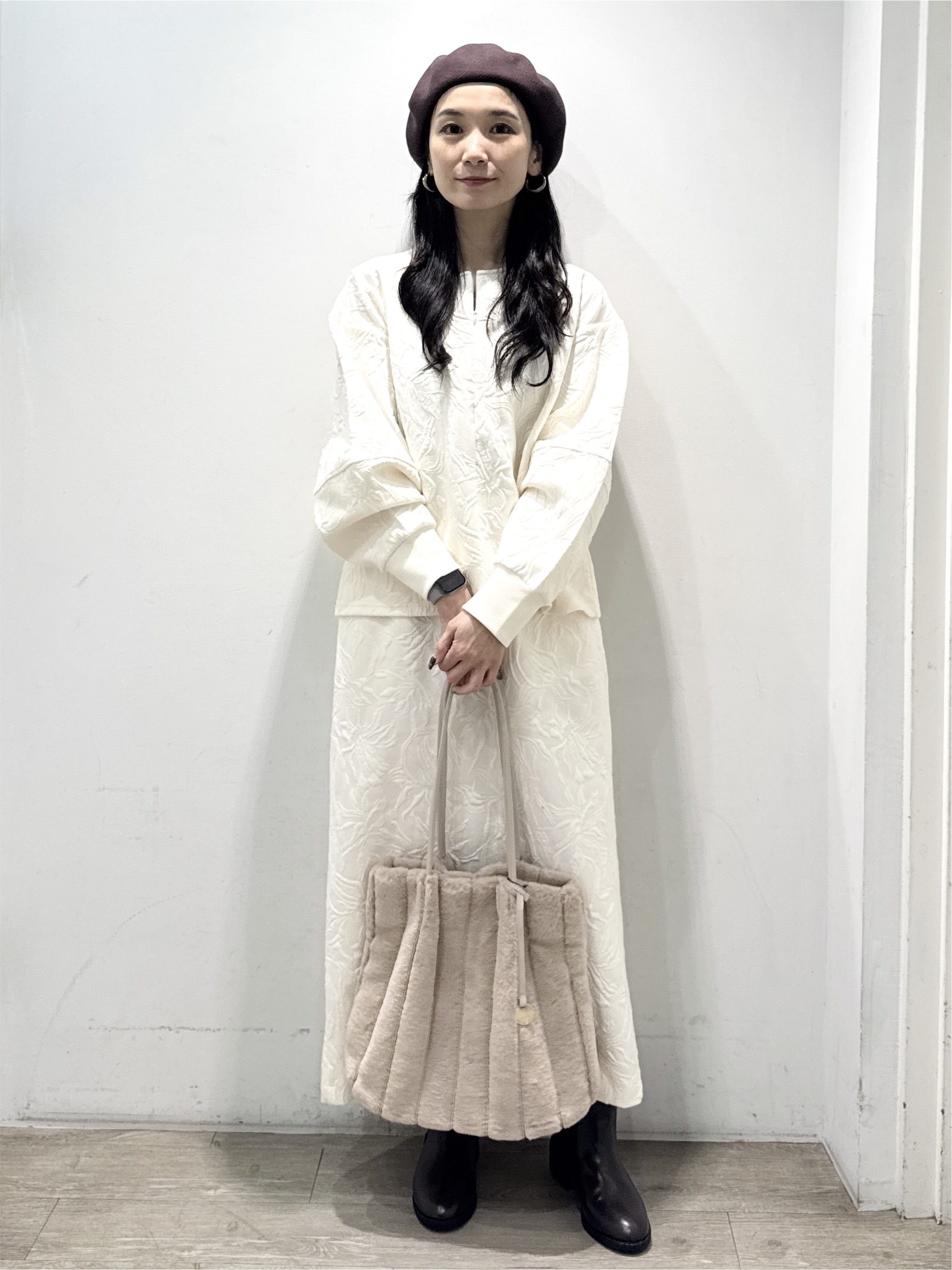 yuicciさんの「OPAQUE.CLIP｜ふくれジャカードプルオーバー／セットアップ可【洗濯機OK】」を使ったコーディネート