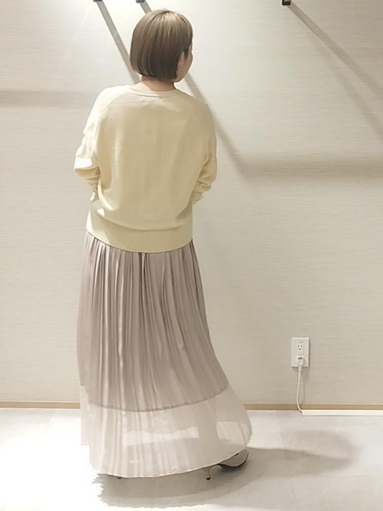 s u g iさんの「UNTITLED｜【店頭人気！】杢調ジップカーディガン」を使ったコーディネート