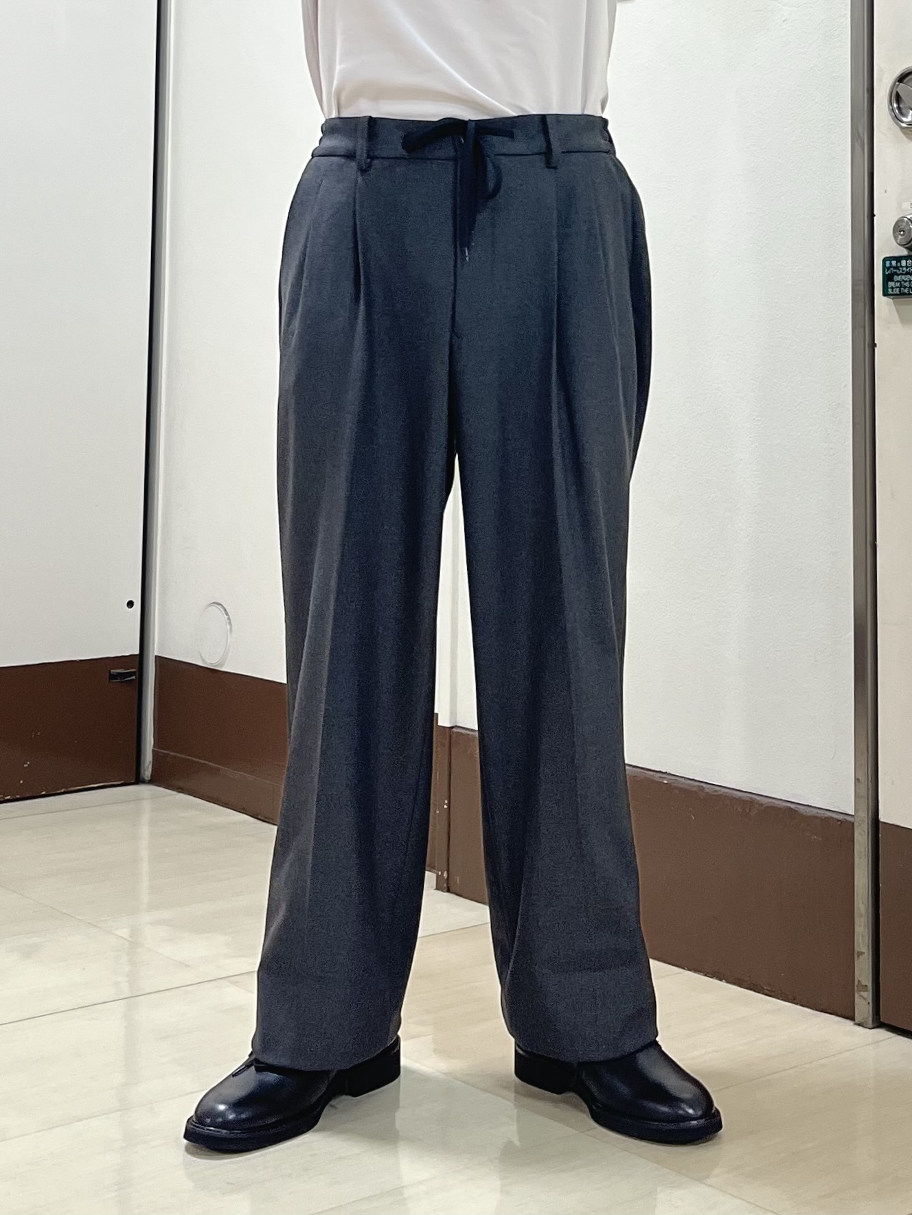 URAさんの「TAKEO KIKUCHI｜ストレッチカバーオールジャケット」を使ったコーディネート
