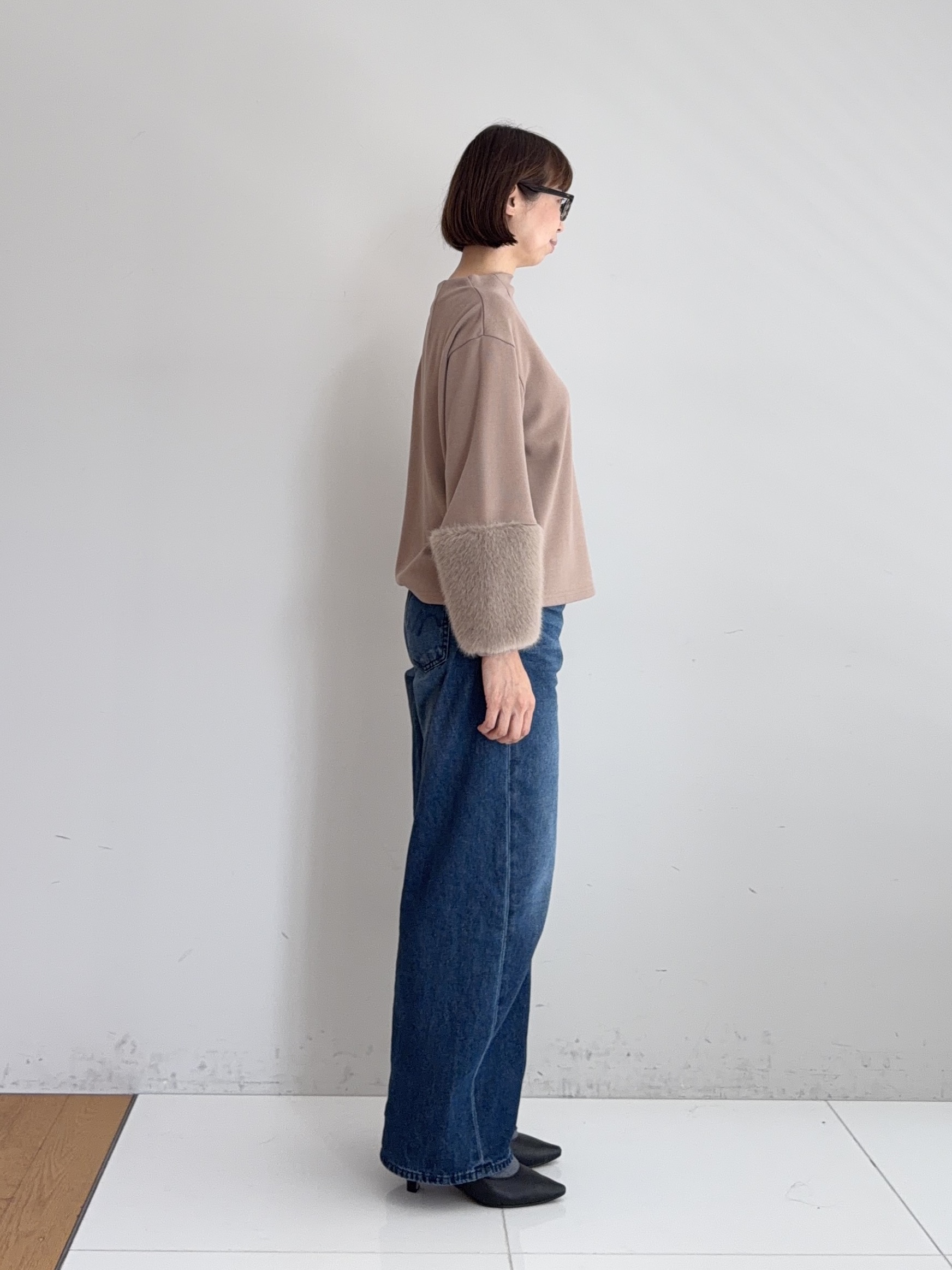 murayamaさんの「INDIVI｜【新作登場！】カーブシルエットデニム」を使ったコーディネート