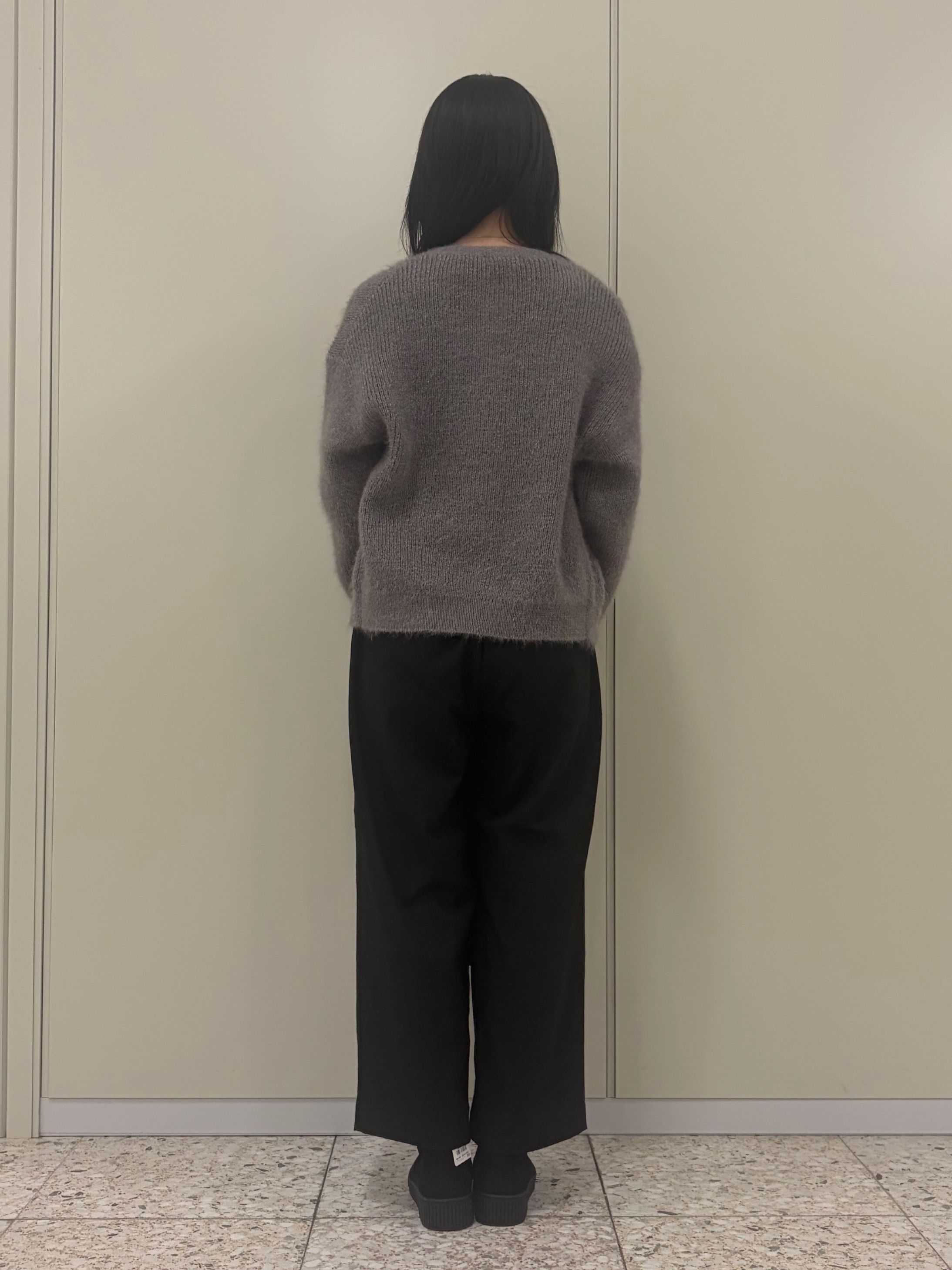 ひよりん⭐️さんの「SHOO･LA･RUE｜【絶妙なゆるピタ/S-LL/洗濯機可】ちくちくしにくいリブハイネック やわらかニット」を使ったコーディネート